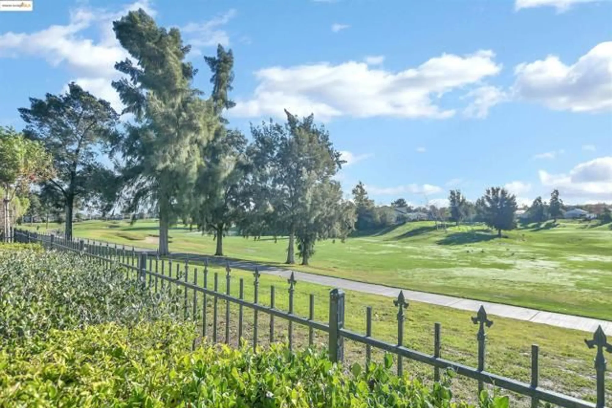 Property Slideshow image 35 of 38 | 353 desert forest ct, Rio Vista, CA, 94571