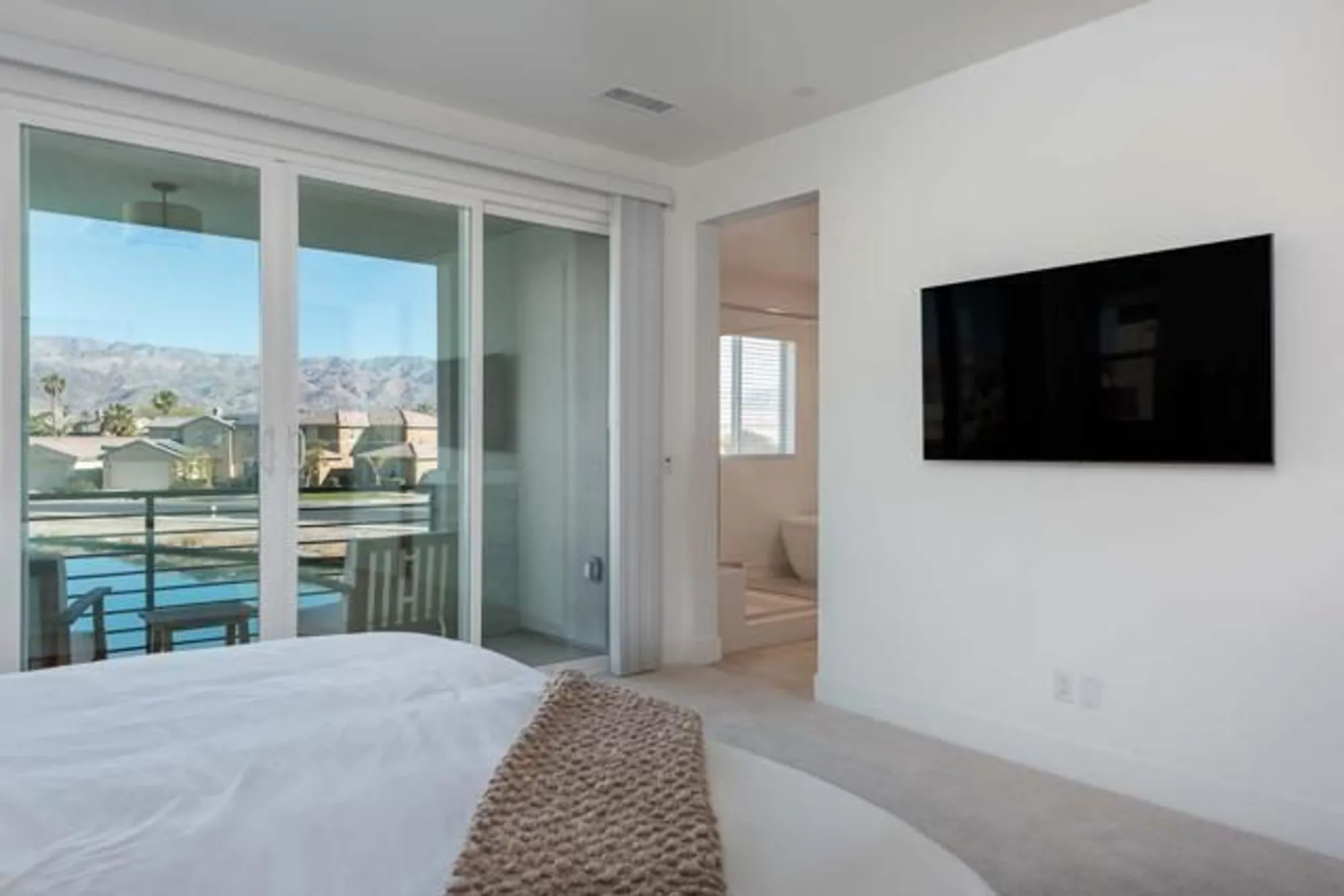 Property Slideshow image 34 of 67 | 84650 litorale ct, Indio, CA, 92203