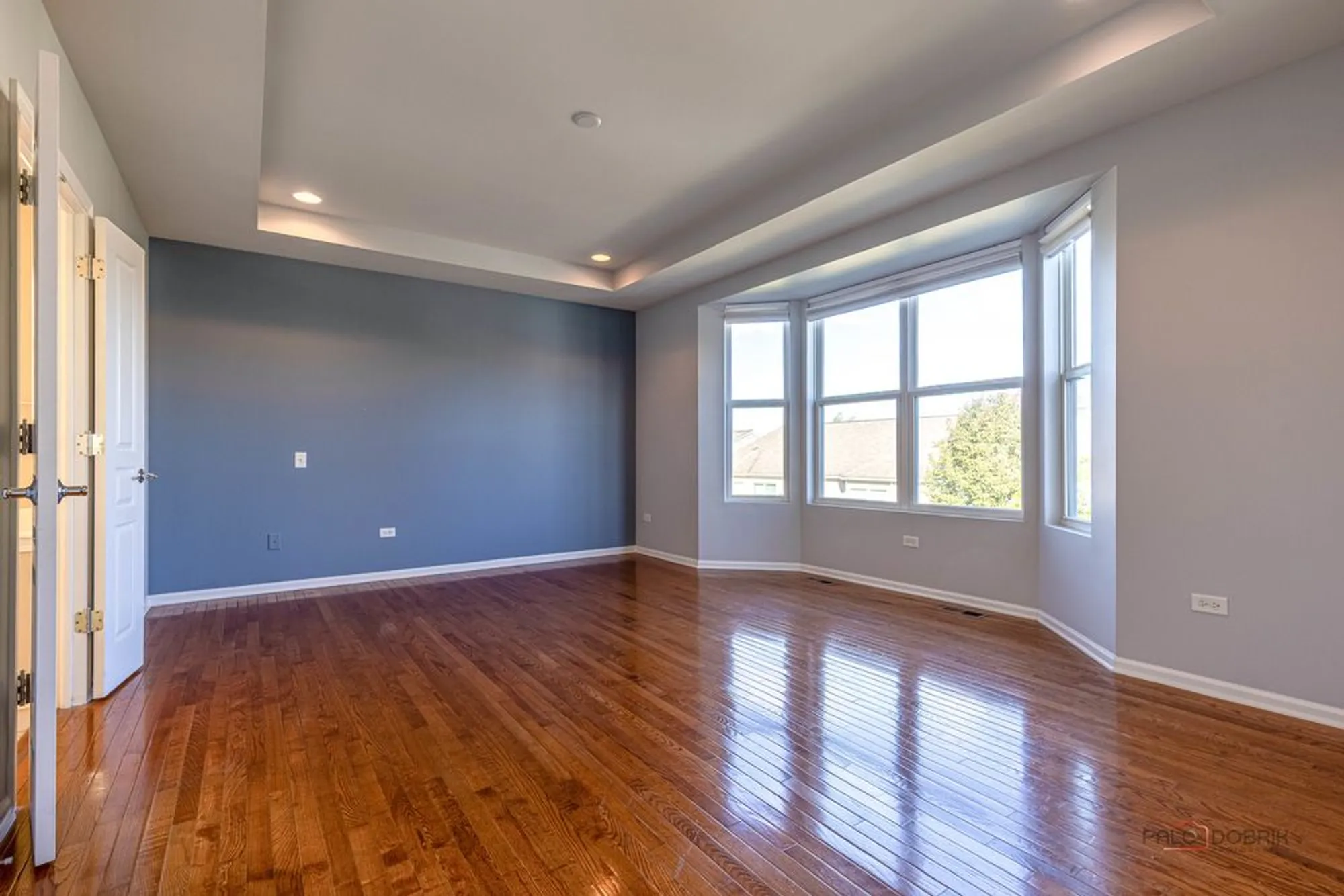 Property Slideshow image 21 of 39 | 3768 canton cir, Mundelein, IL, 60060