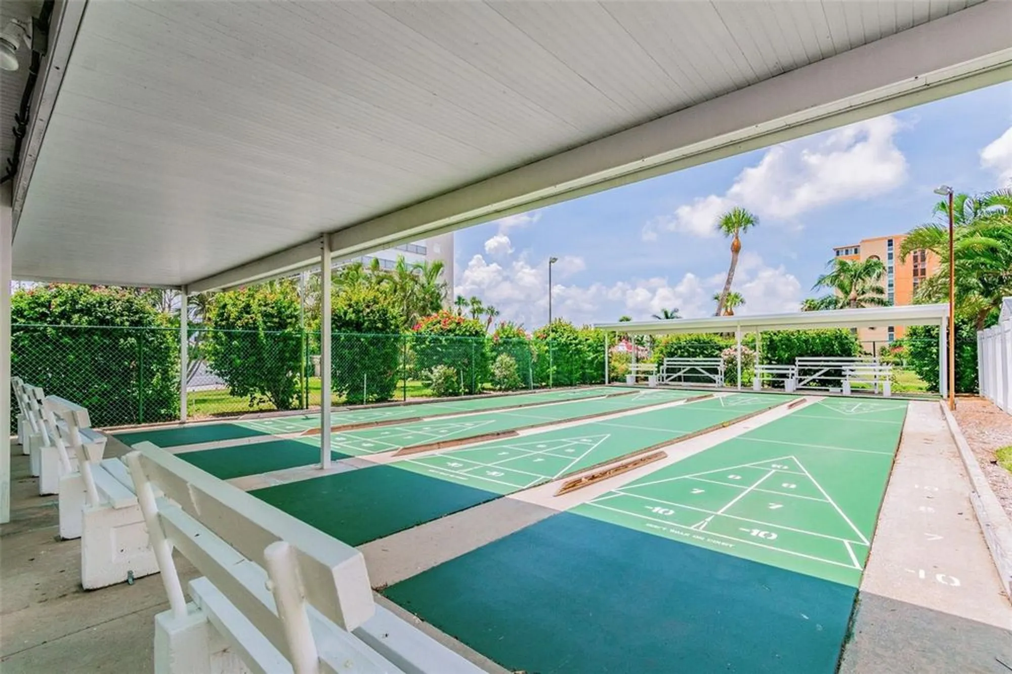 Property Slideshow image 63 of 93 | 7400 sun island dr 207, South Pasadena, FL, 33707