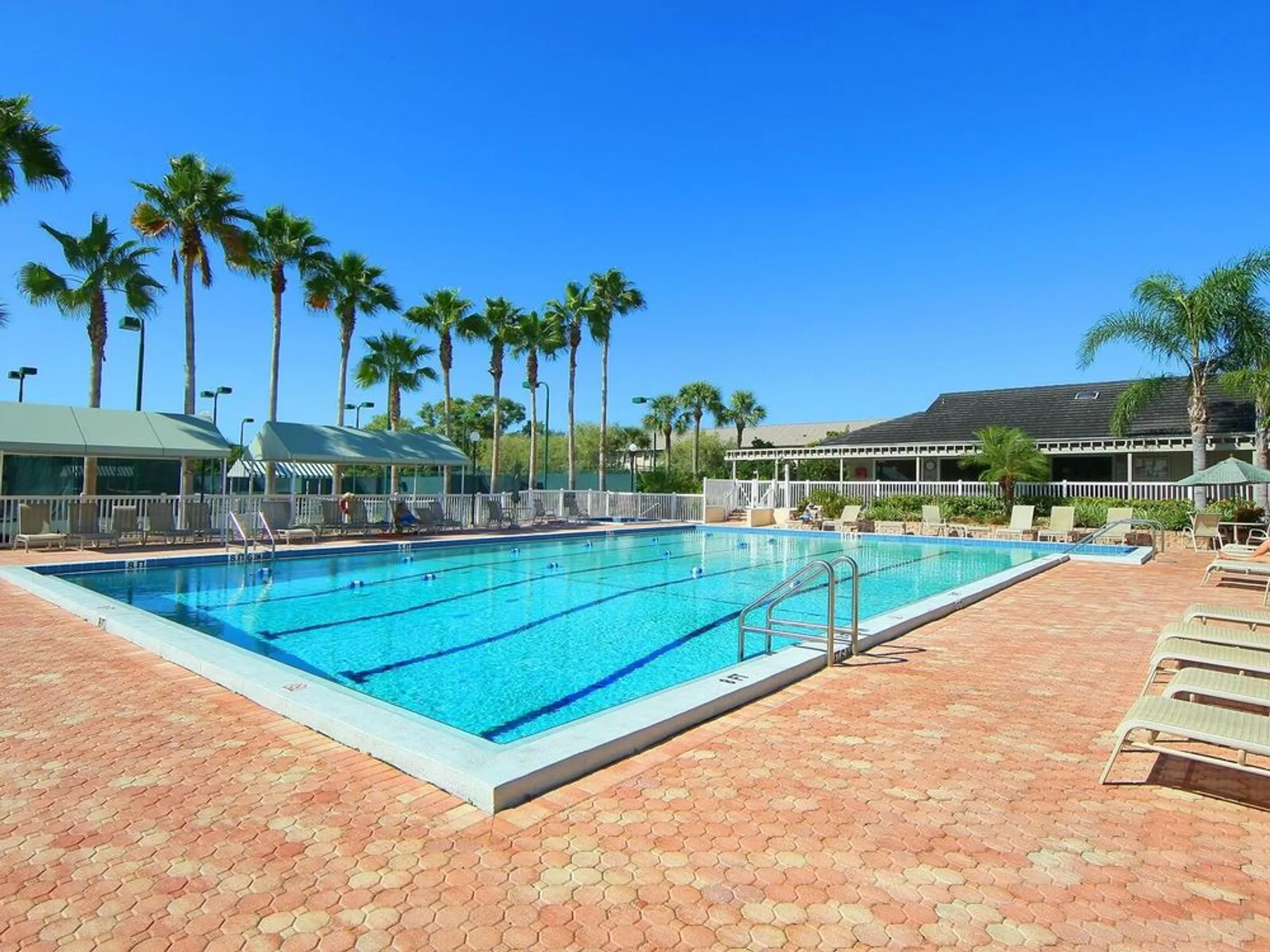 Property Slideshow image 35 of 43 | 5228 landings blvd 202, Sarasota, FL, 34231