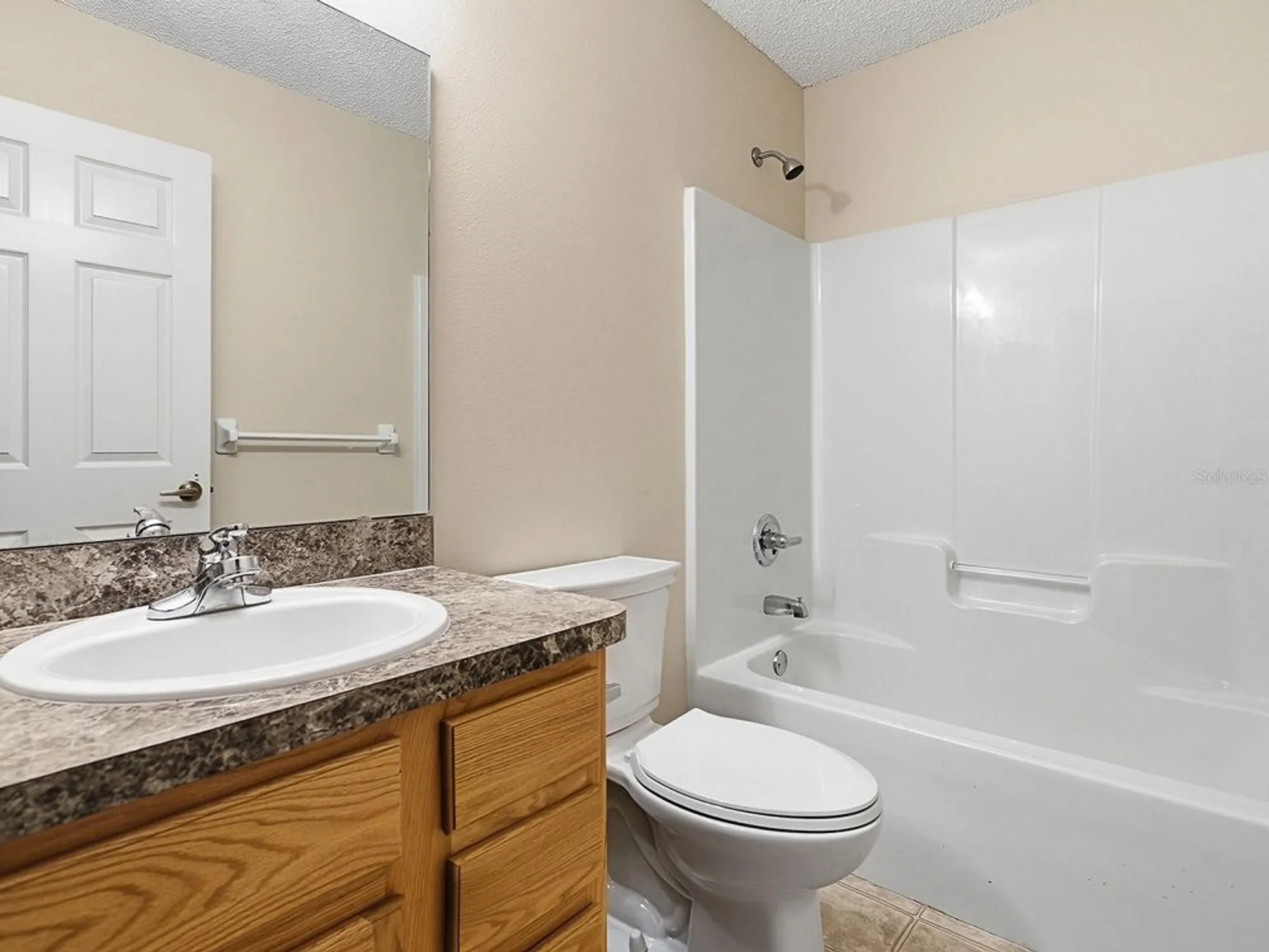 Property Slideshow image 31 of 41 | 231 bentwood dr, Leesburg, FL, 34748