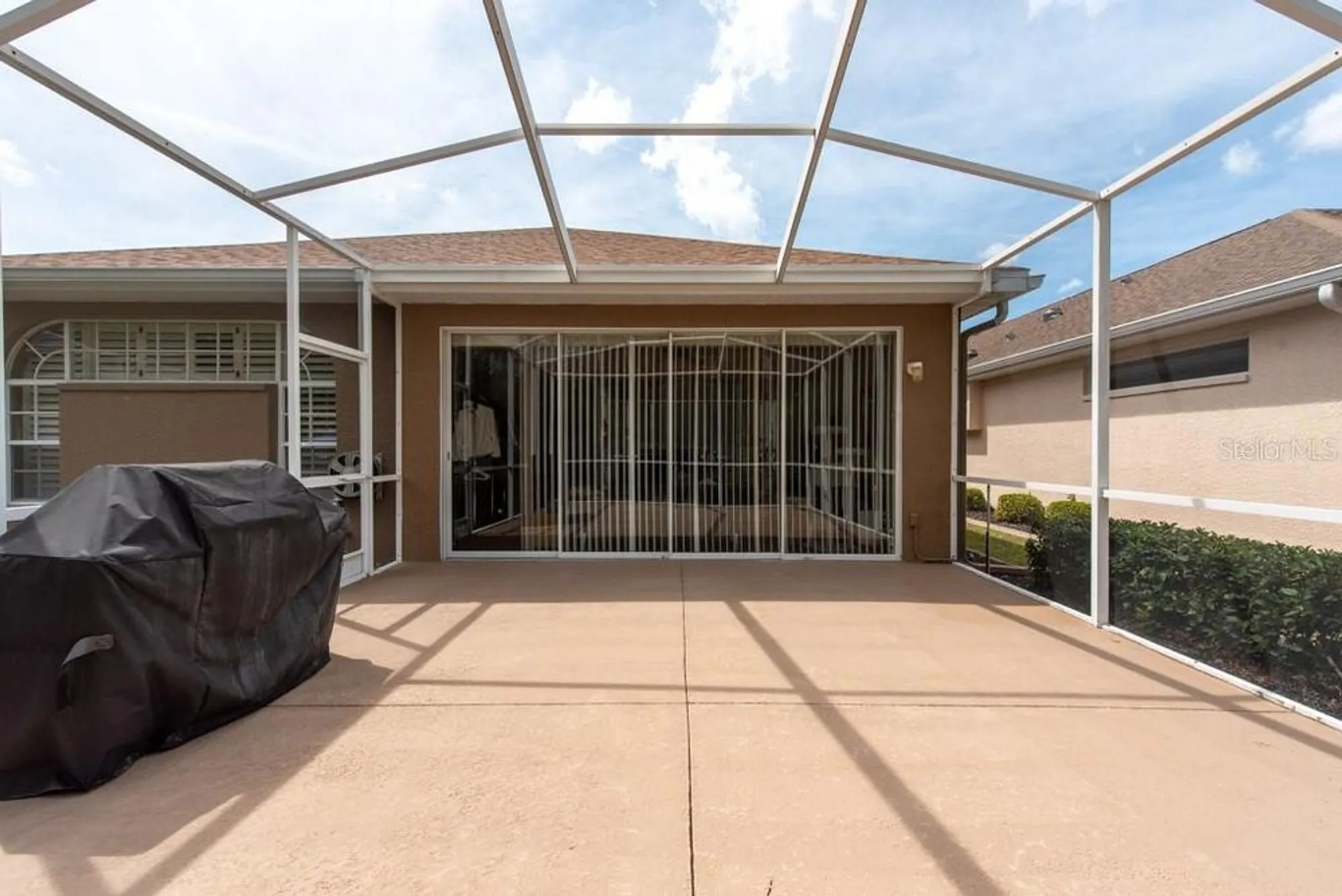 Property Slideshow image 29 of 47 | 5664 legend hills ln, Spring Hill, FL, 34609