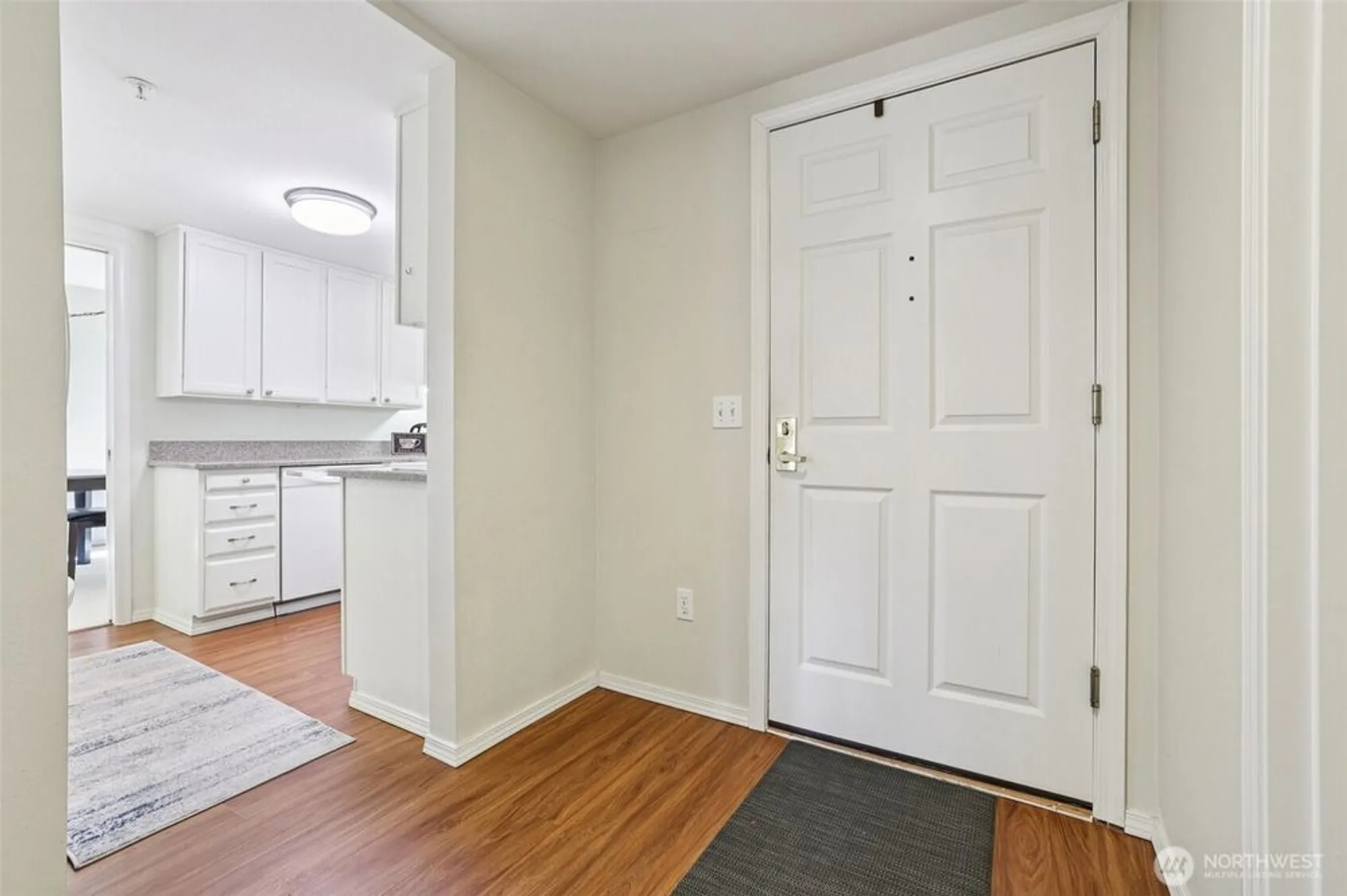 Property Slideshow image 24 of 32 | 4109 224th ln 207, Issaquah, WA, 98029
