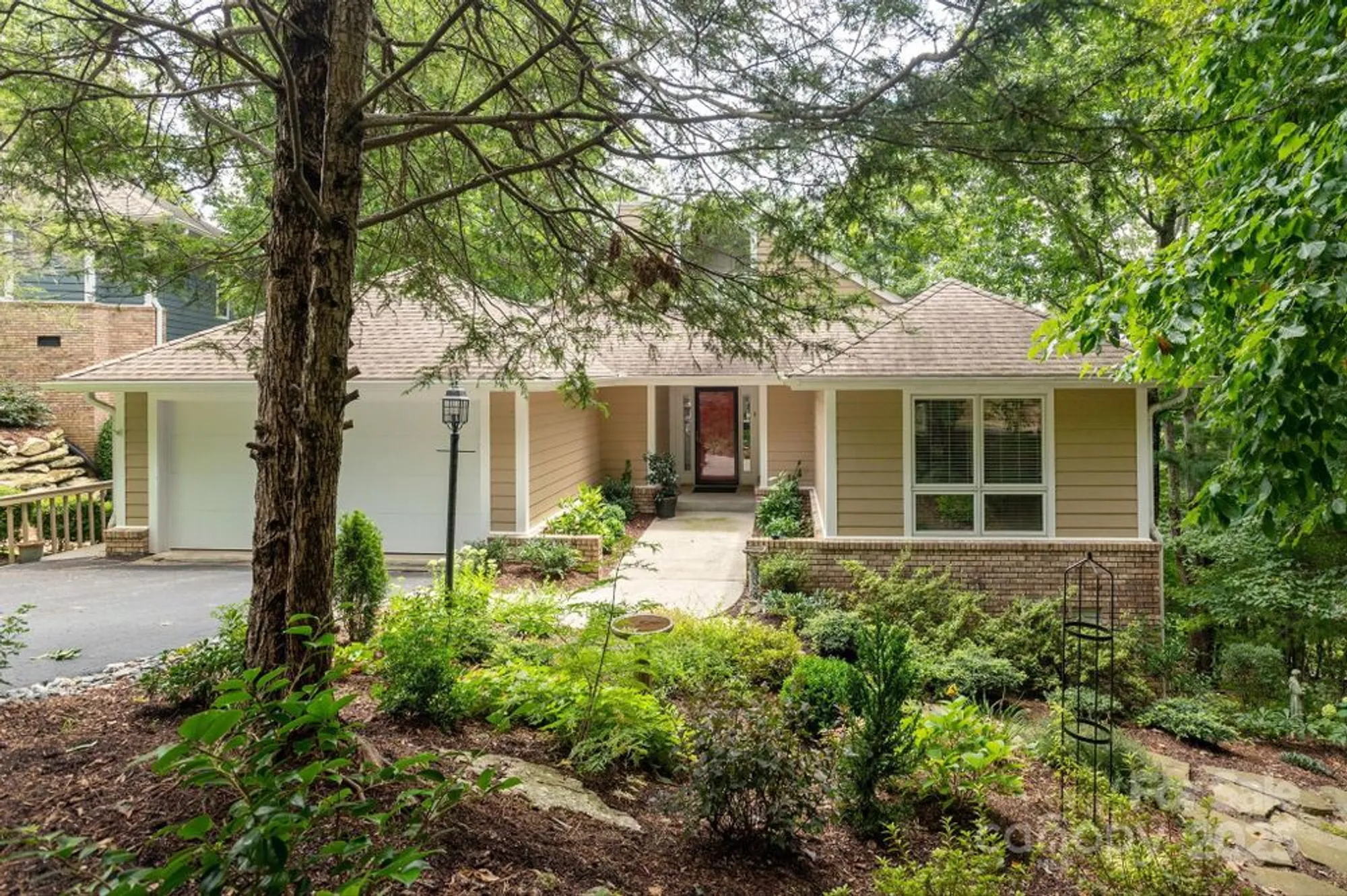Property Slideshow image 2 of 39 | 210 claymoor ct 1, Flat Rock, NC, 28731