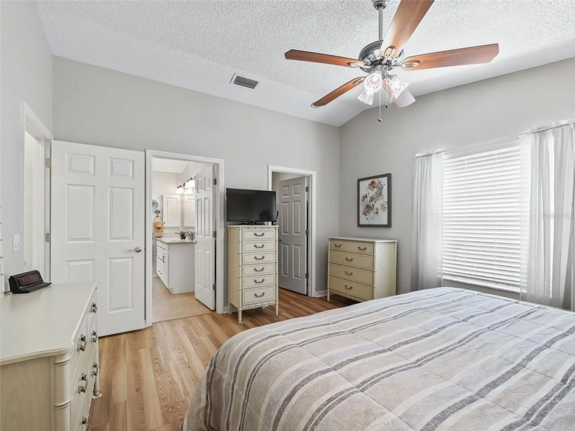 Property Slideshow image 25 of 49 | 511 chula vista ave, Lady Lake, FL, 32159