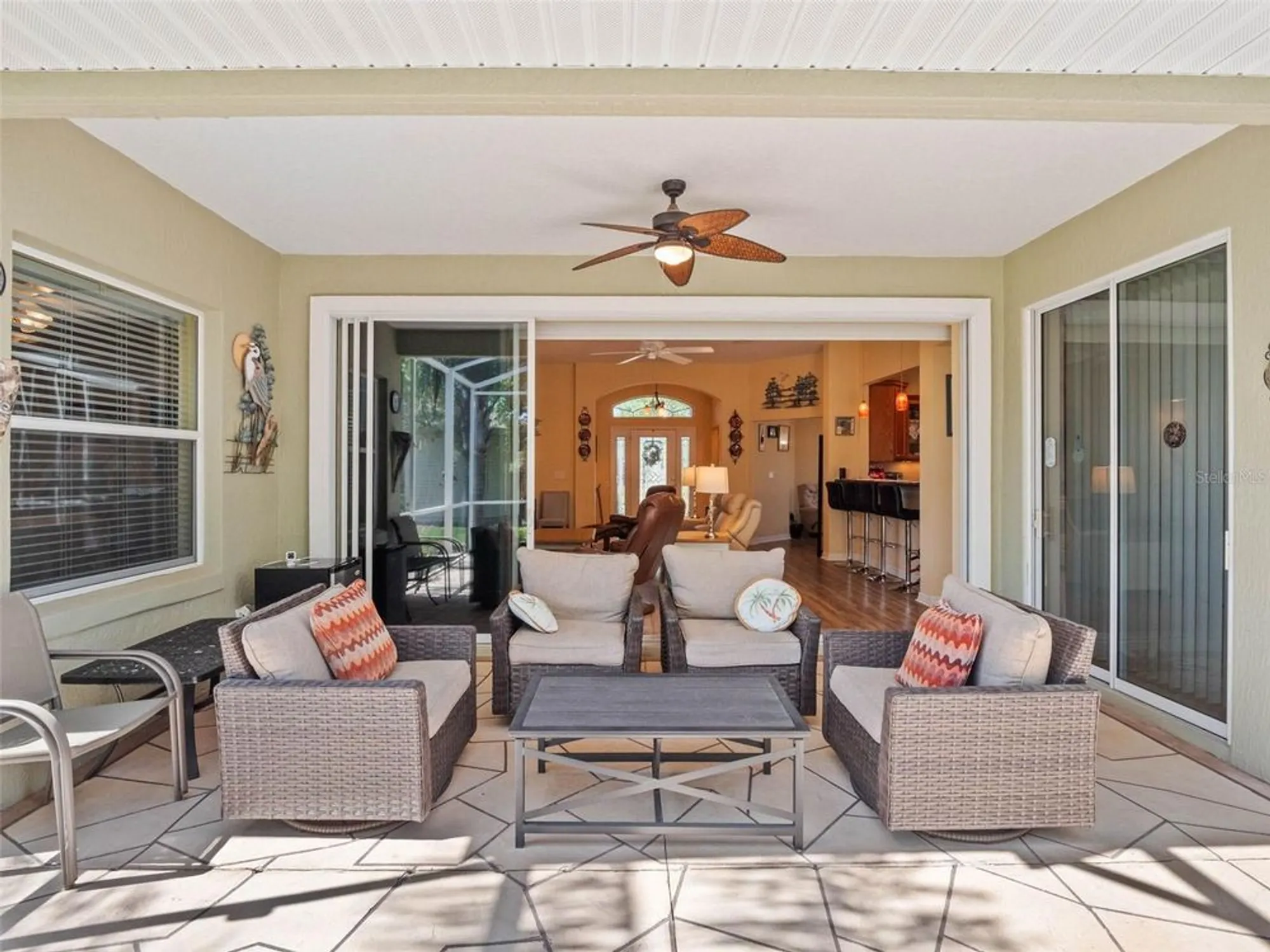 Property Slideshow image 28 of 65 | 20504 queen alexandra dr, Leesburg, FL, 34748