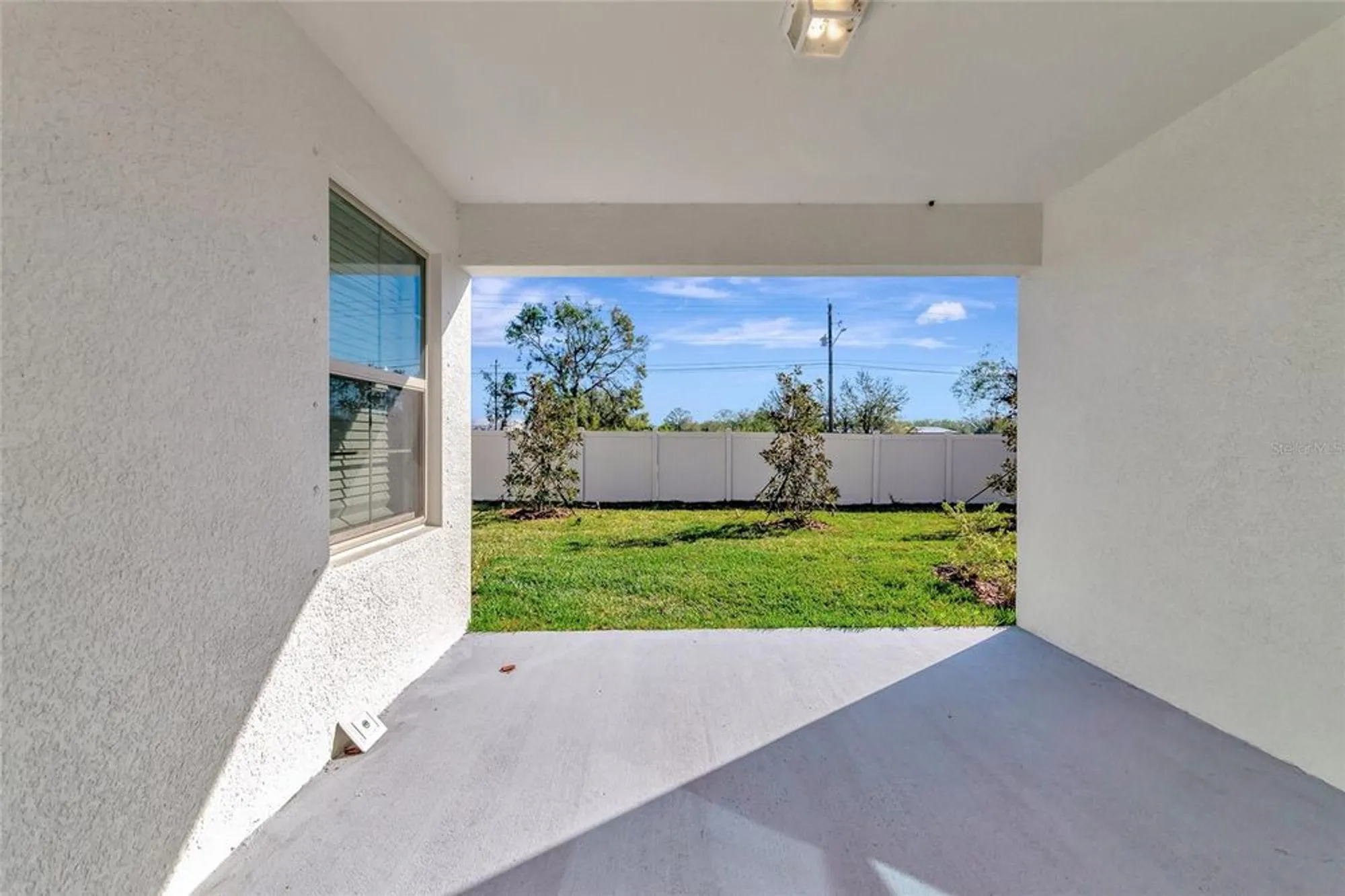 Property Slideshow image 30 of 64 | 17322 holly well ave, Wimauma, FL, 33598