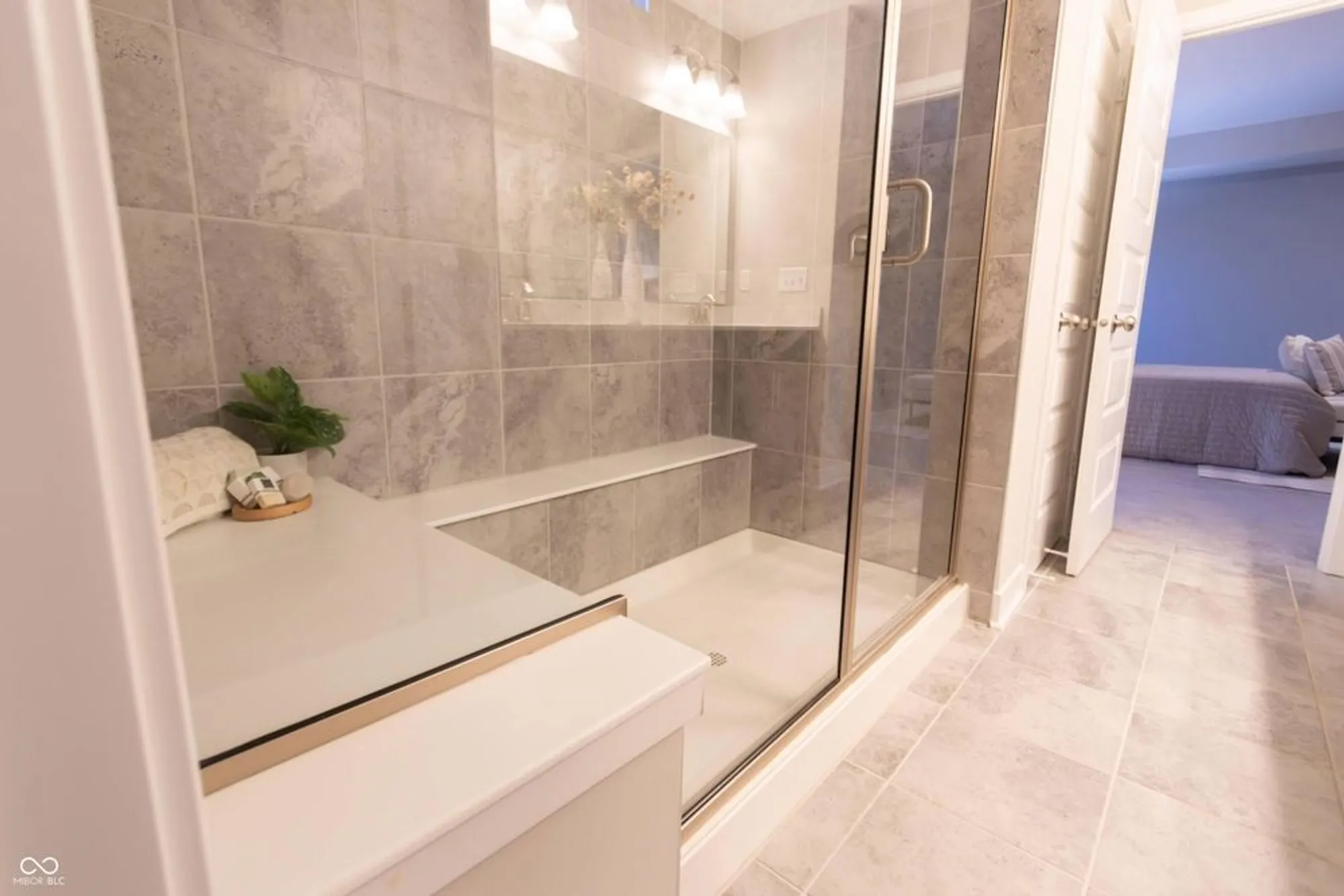 Property Slideshow image 10 of 34 | 4216 lauder rd, Bargersville, IN, 46106