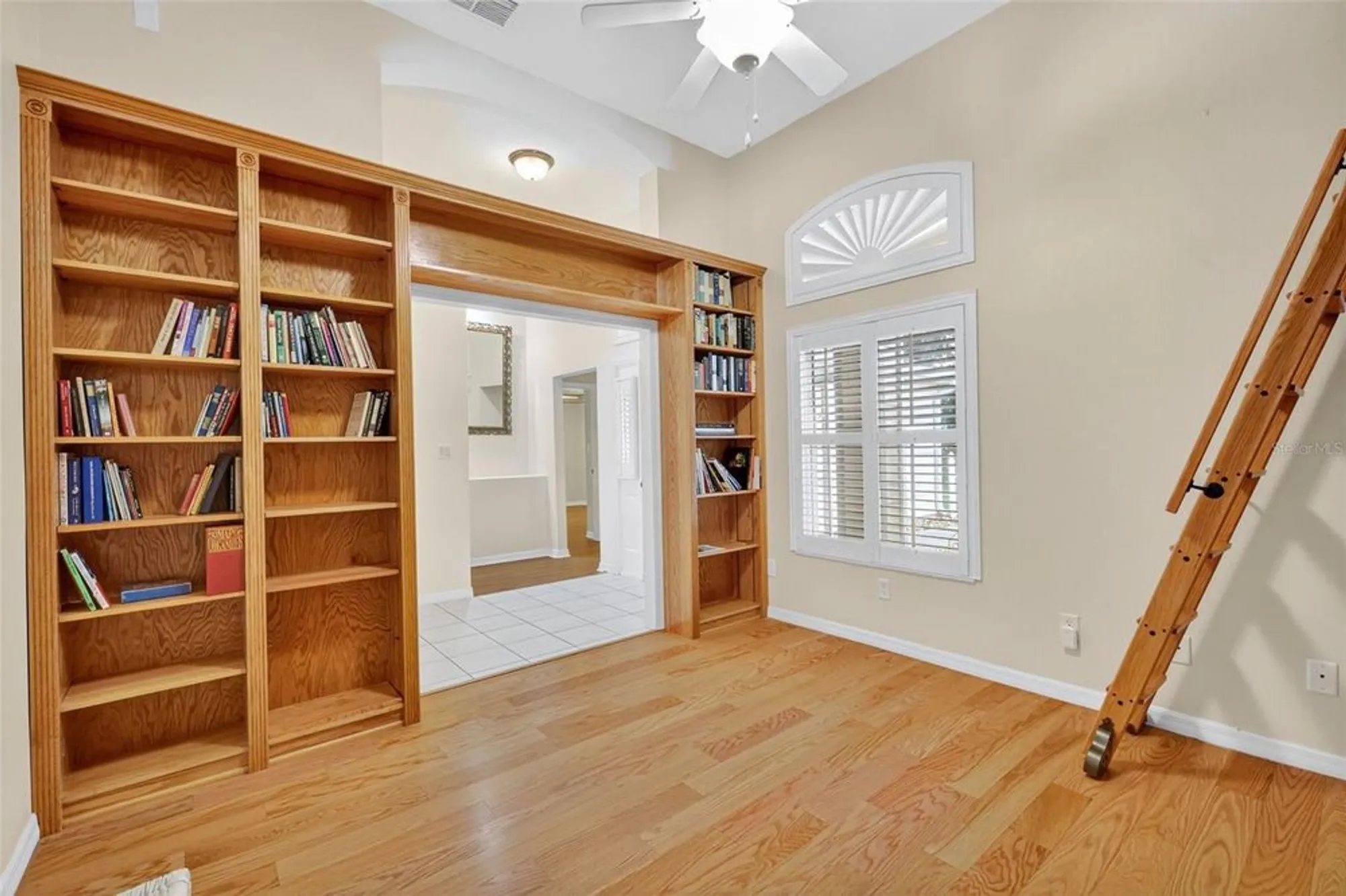 Property Slideshow image 15 of 41 | 4822 sawgrass lake cir, Leesburg, FL, 34748