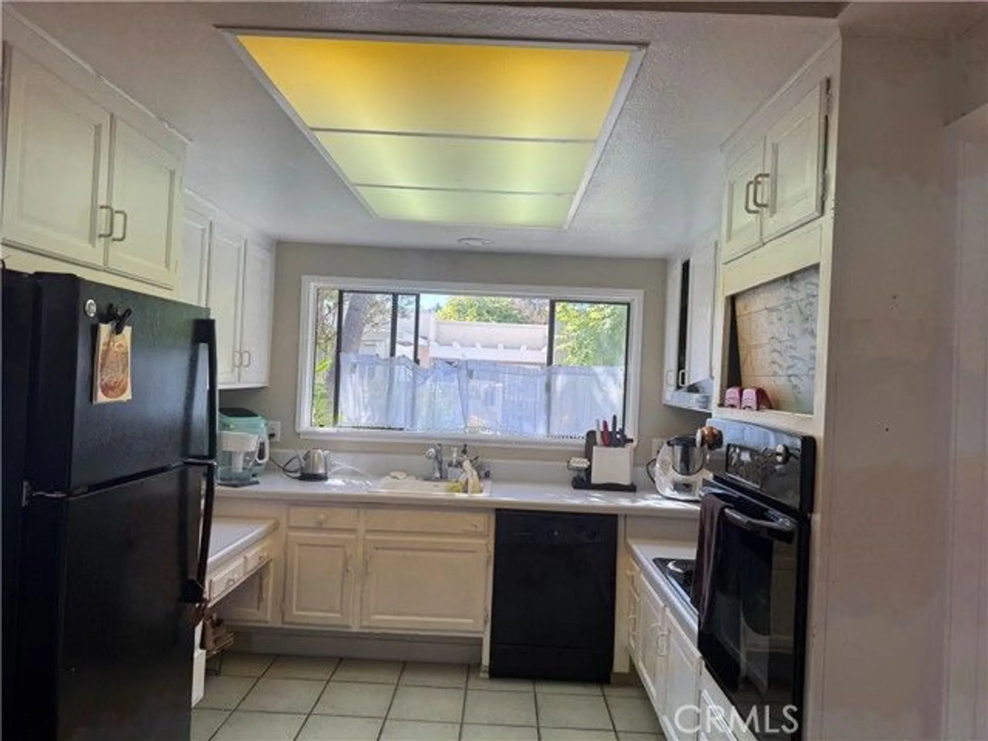 Property Slideshow image 11 of 15 | 2037 via mariposa e c, Laguna Woods, CA, 92637