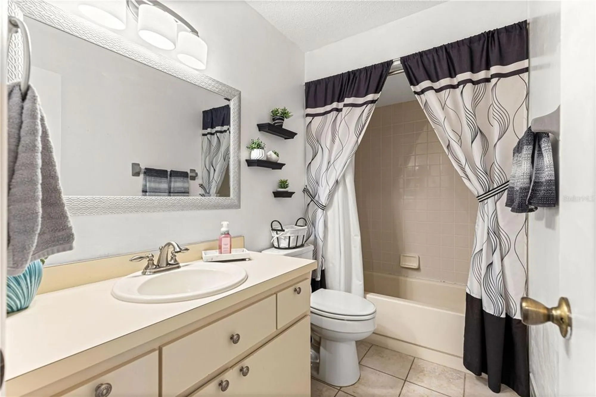 Property Slideshow image 19 of 52 | 10462 se 177th pl, Summerfield, FL, 34491