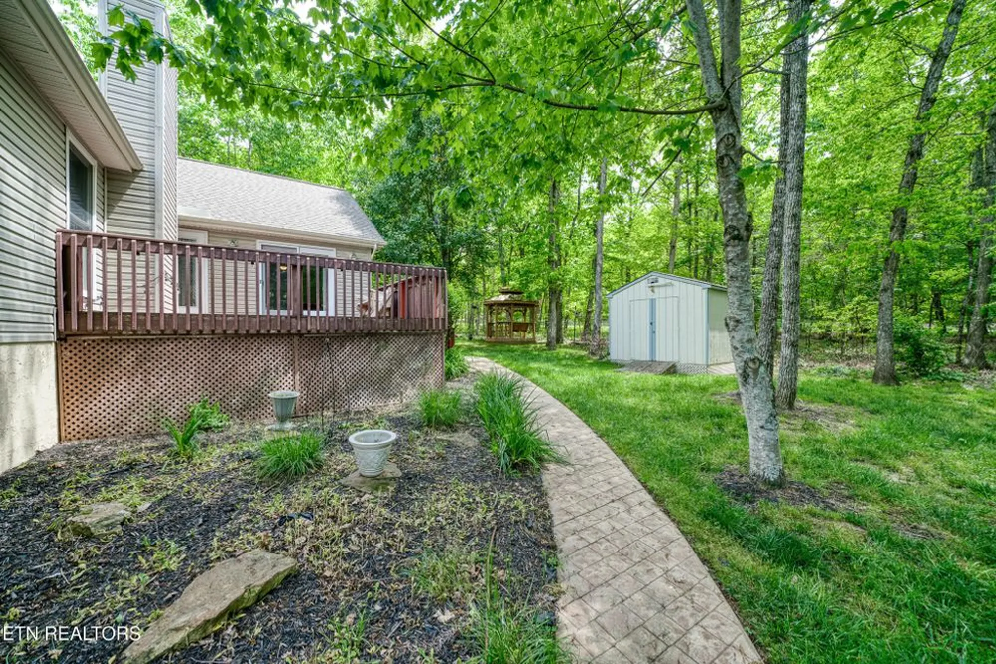 Property Slideshow image 39 of 42 | 55 loxley ln, Crossville, TN, 38558