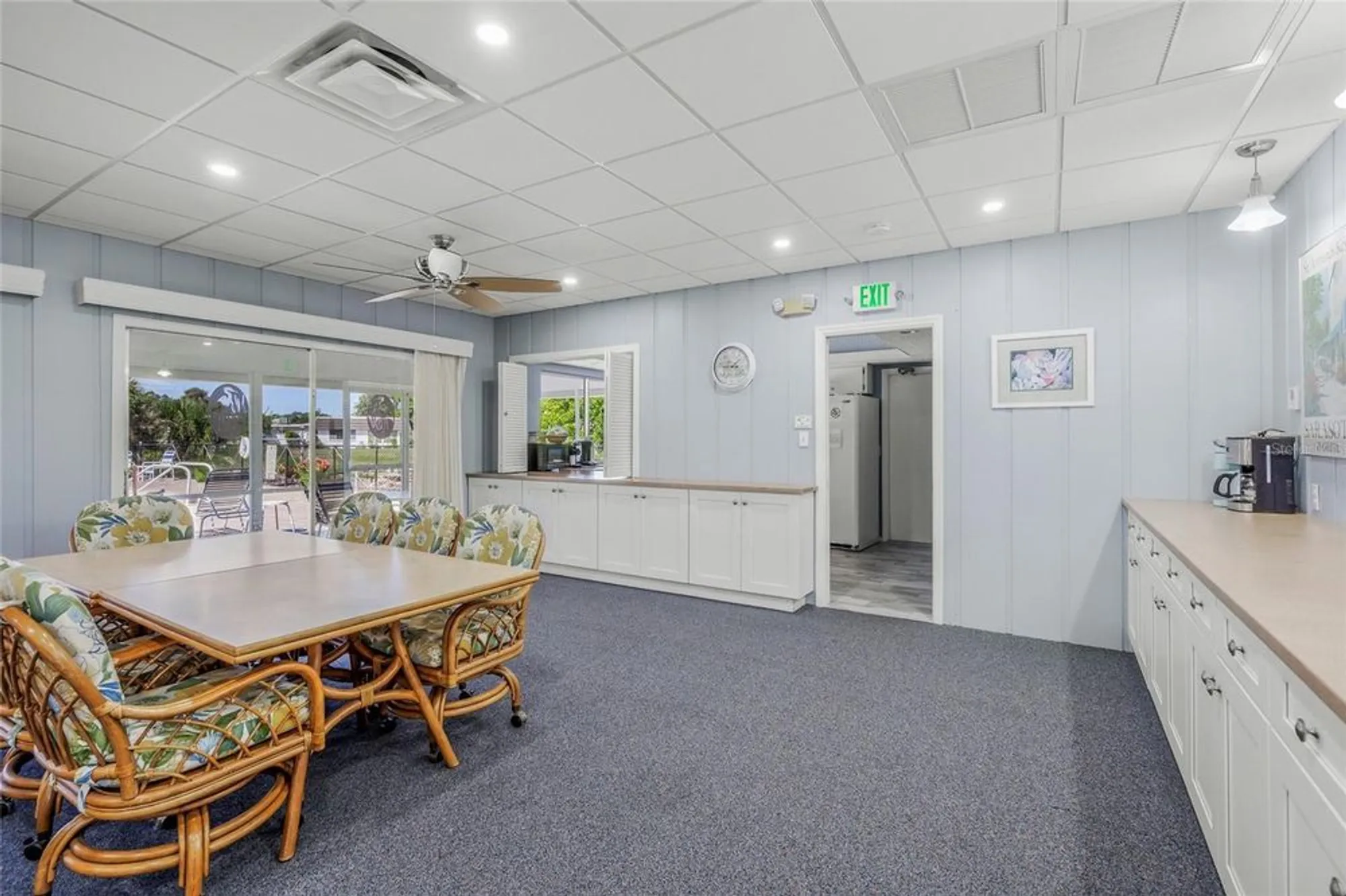 Property Slideshow image 36 of 41 | 1325 glen oaks dr 133, Sarasota, FL, 34232