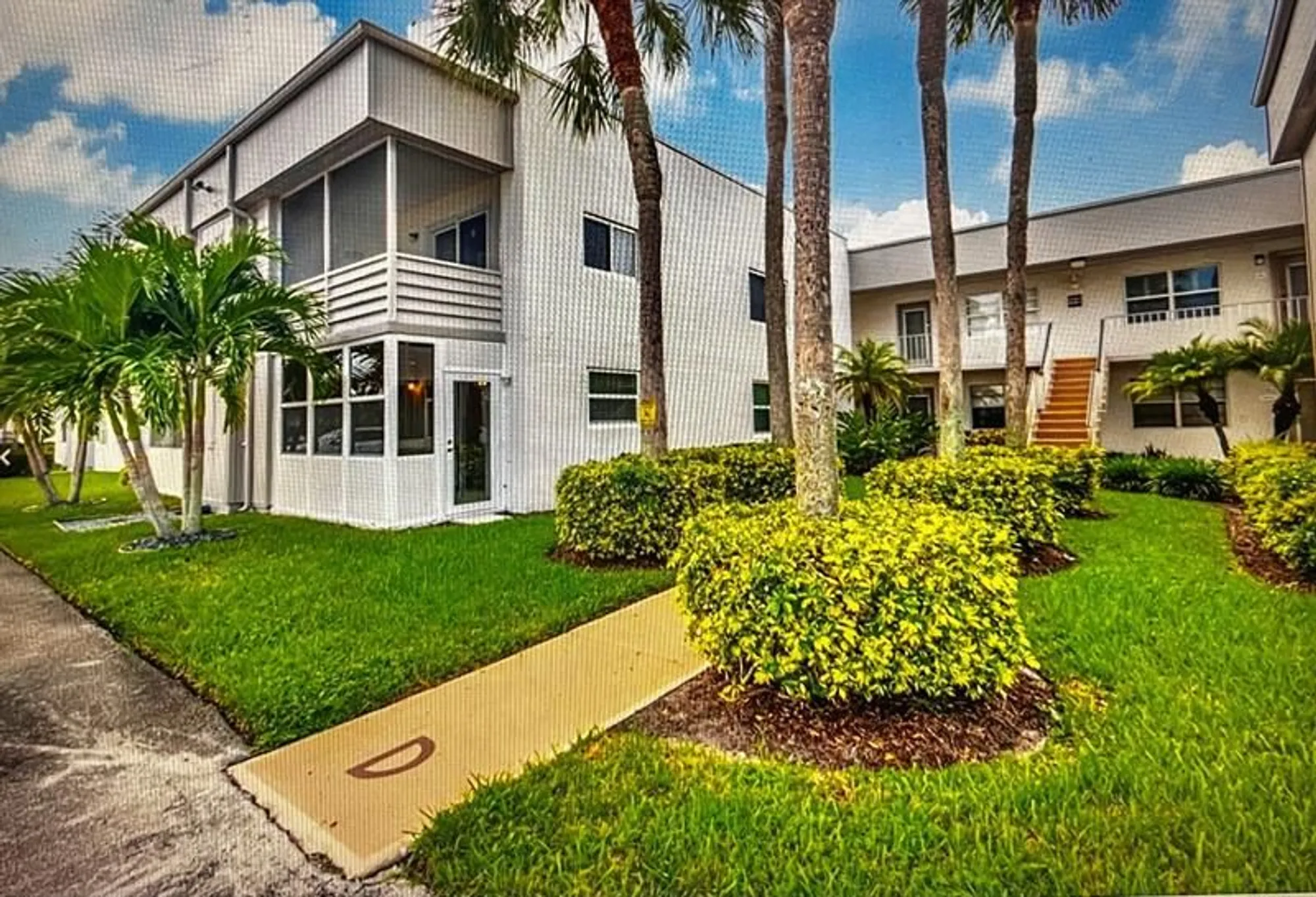 Property Slideshow image 5 of 7 | 154 normandy d # 154, Delray Beach, FL, 33484