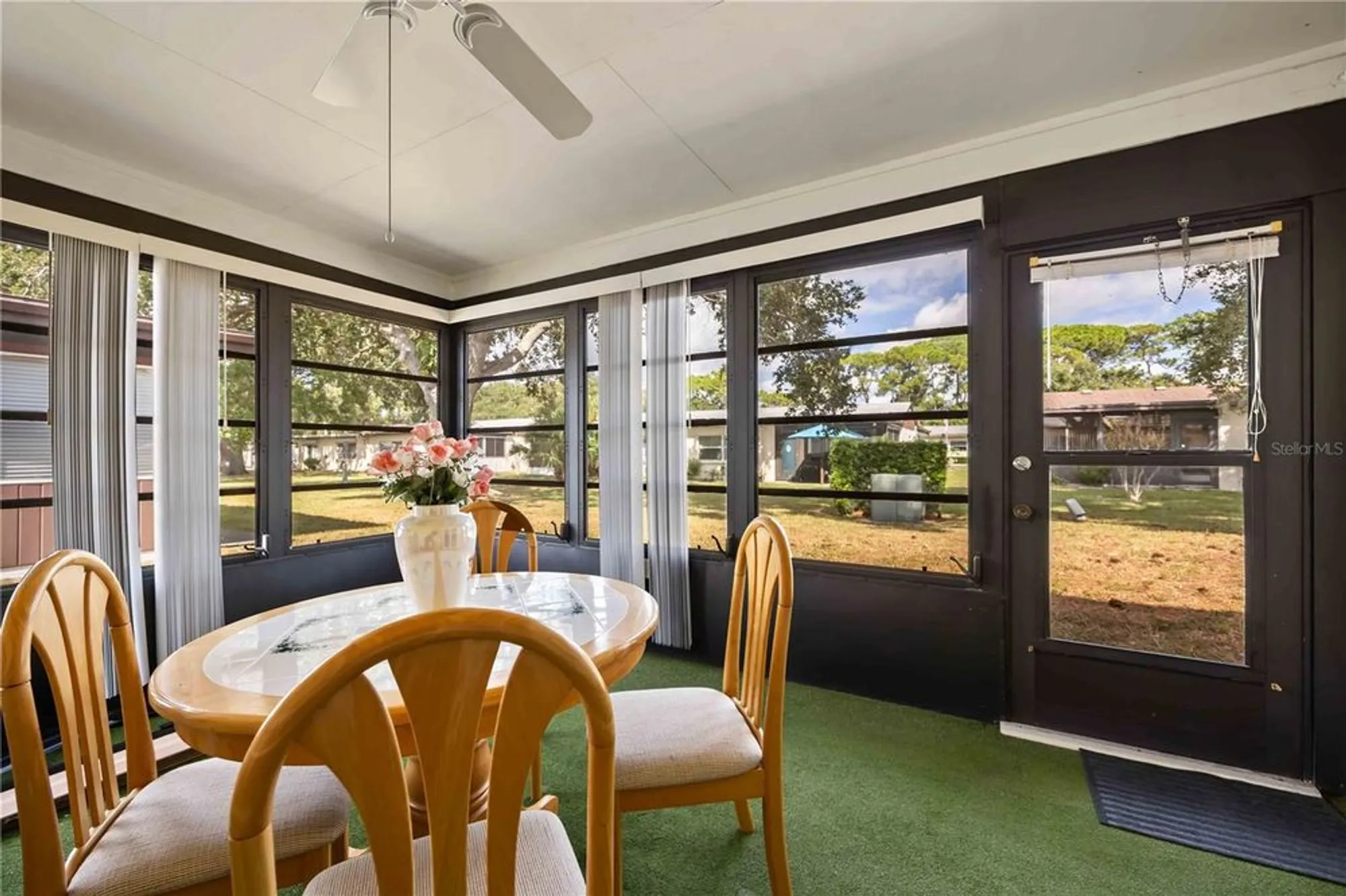 Property Slideshow image 29 of 51 | 3527 silver pine ct # 82, Sarasota, FL, 34231