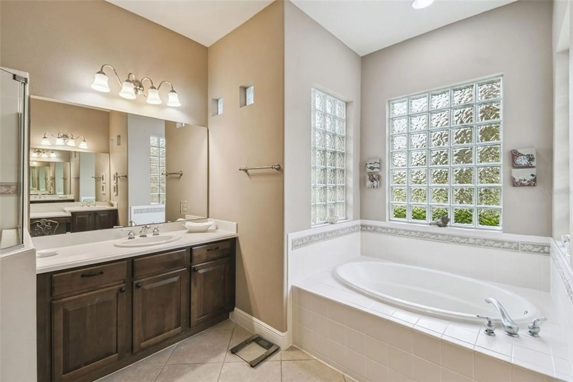 Property Slideshow image 26 of 59 | 861 bella viana rd, Kissimmee, FL, 34759