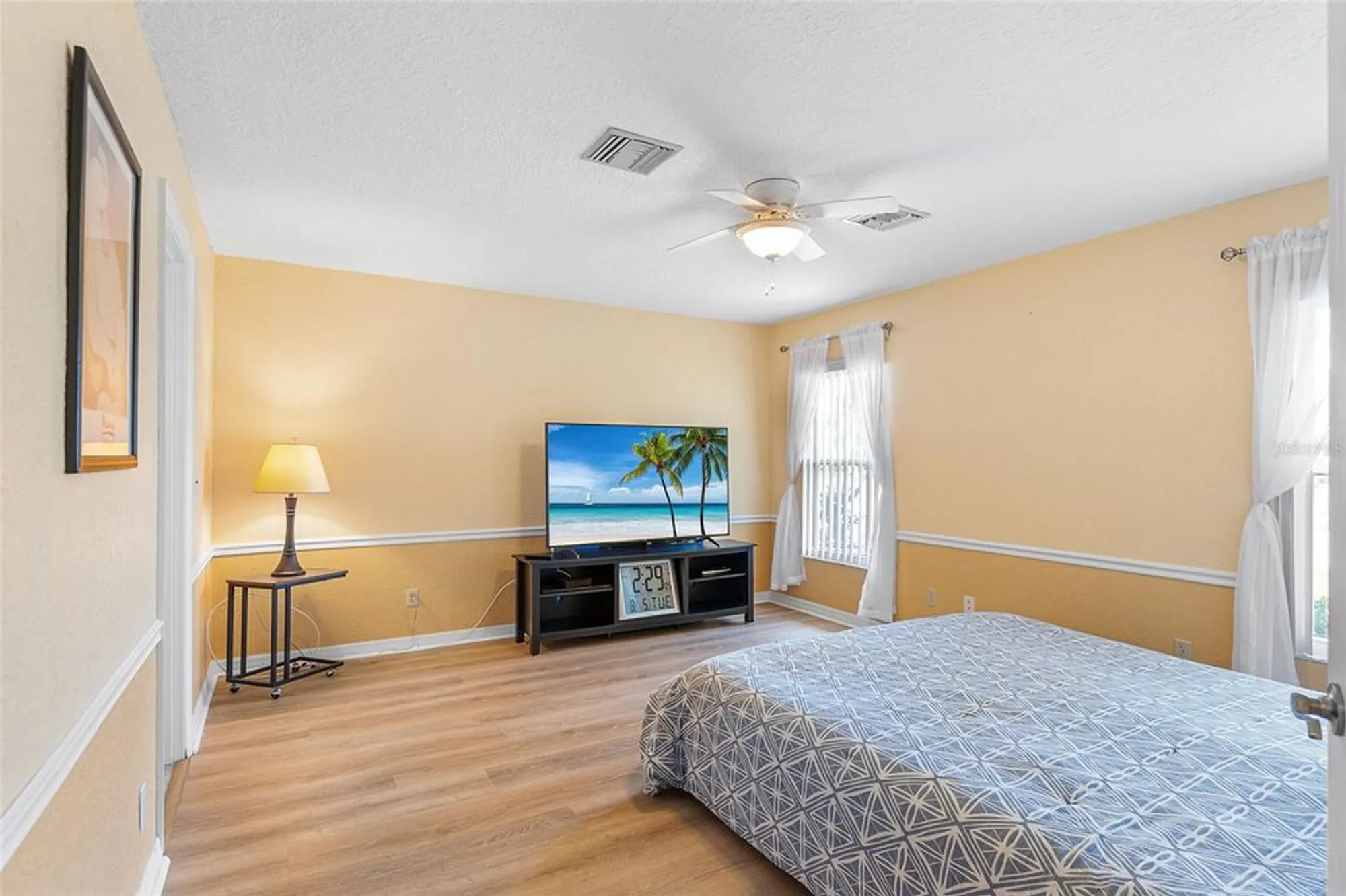 Property Slideshow image 21 of 68 | 543 clubhill dr, Haines City, FL, 33844