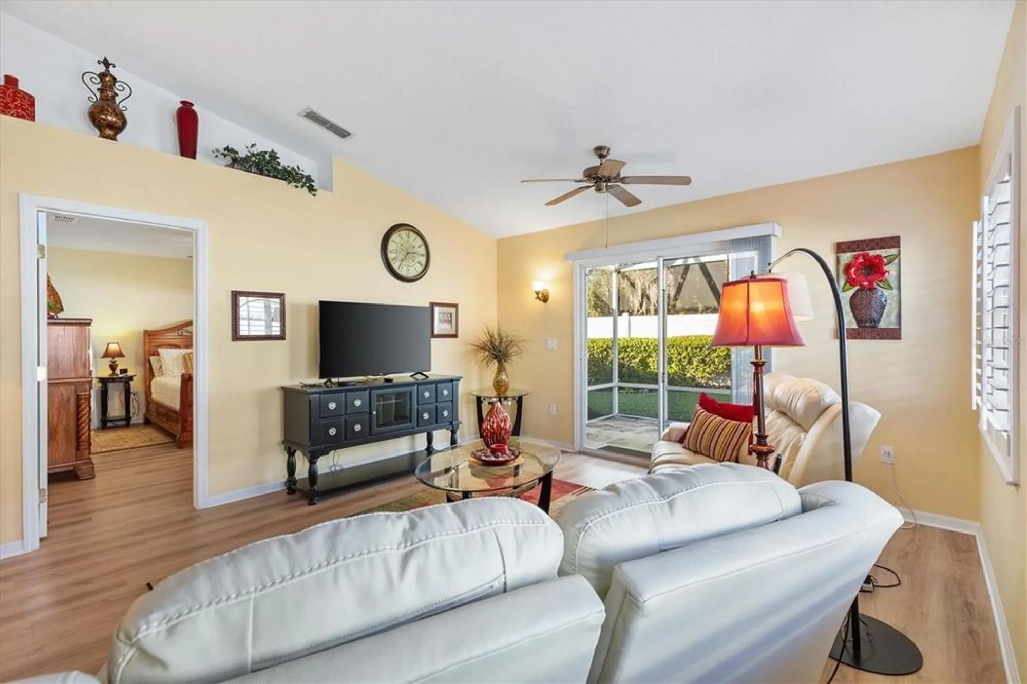 Property Slideshow image 7 of 35 | 10035 se 175th st, Summerfield, FL, 34491