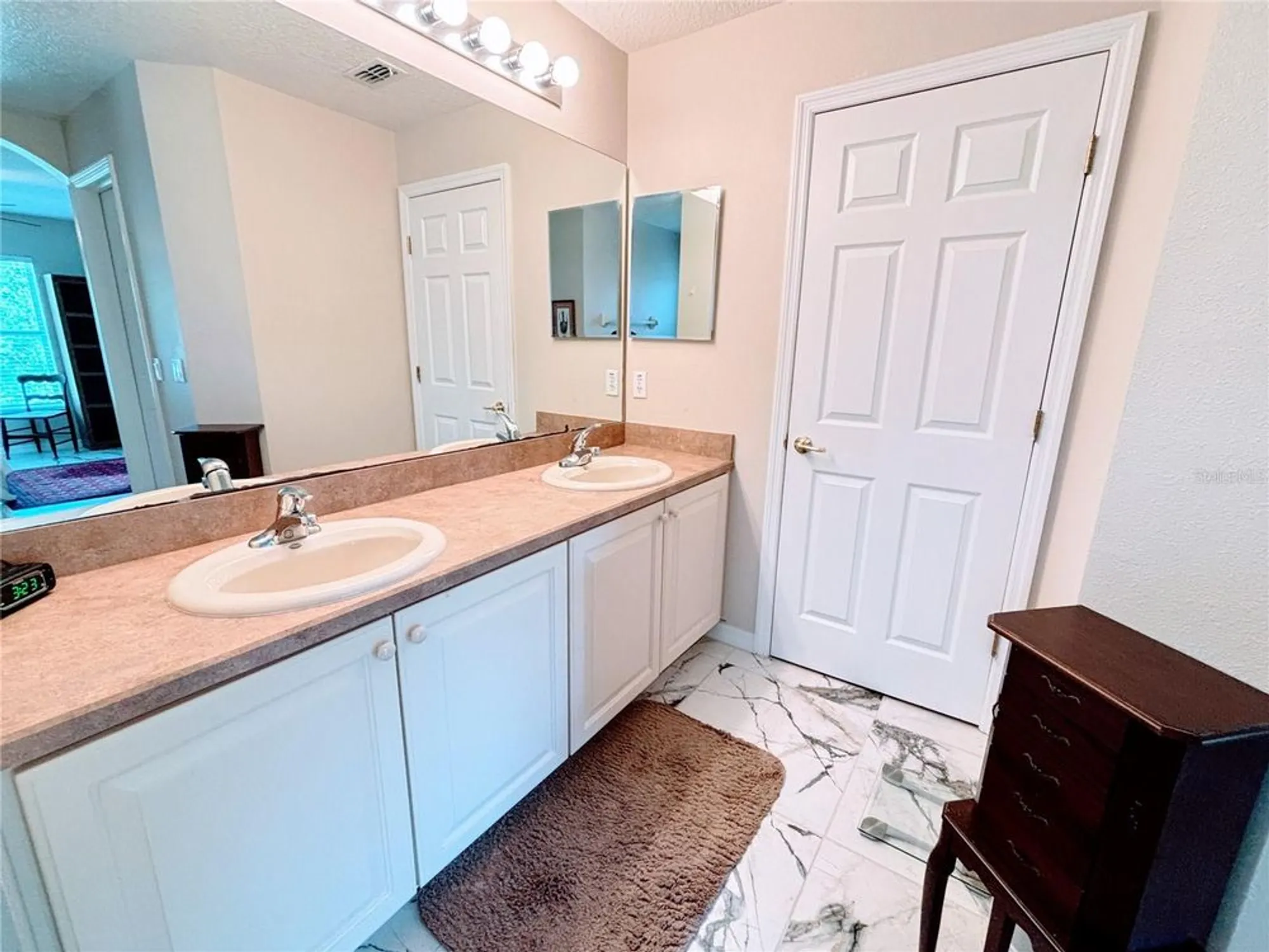 Property Slideshow image 24 of 65 | 432 grand canal dr, Poinciana, FL, 34759