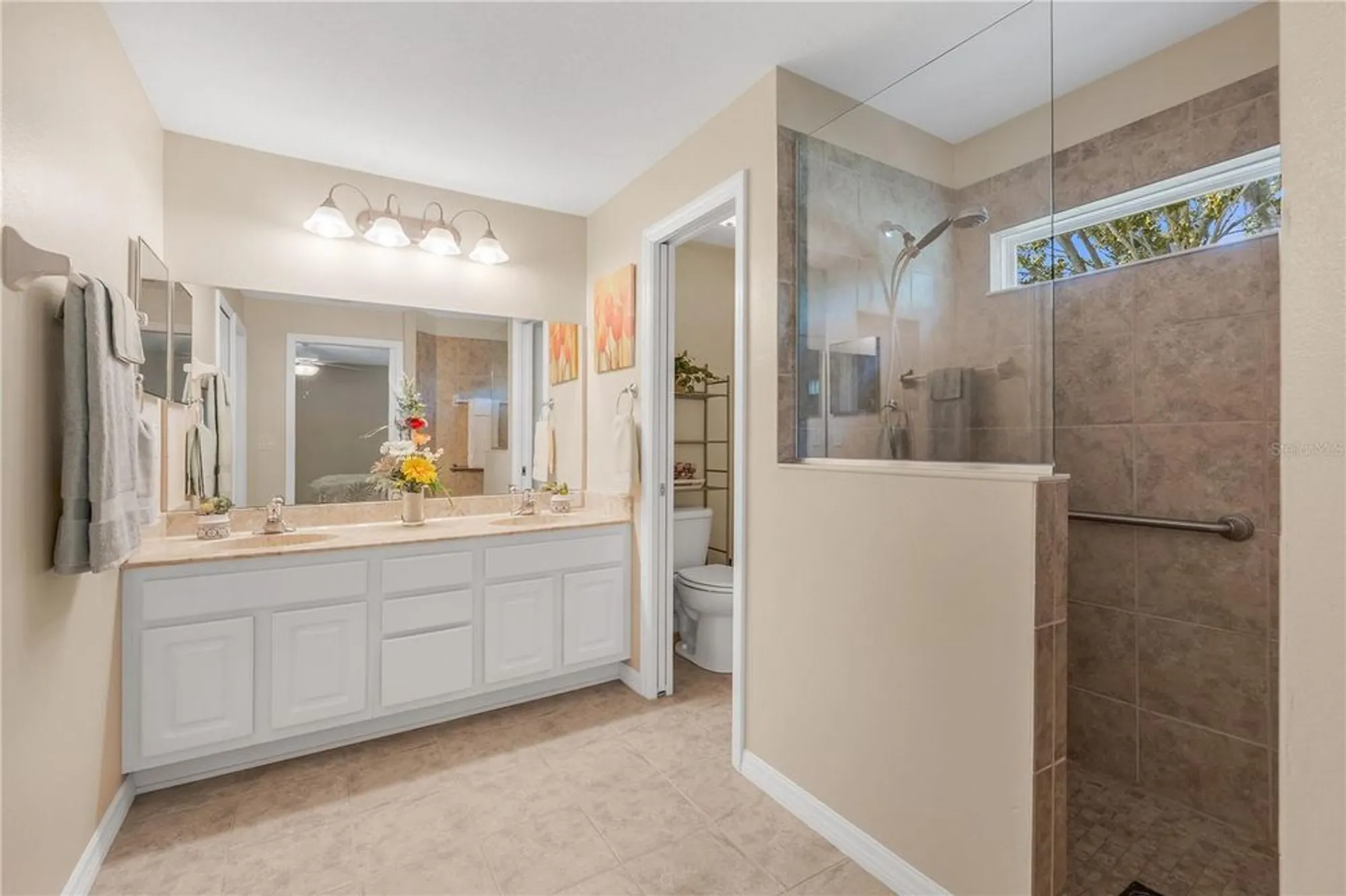 Property Slideshow image 12 of 32 | 26931 camerons run, Leesburg, FL, 34748