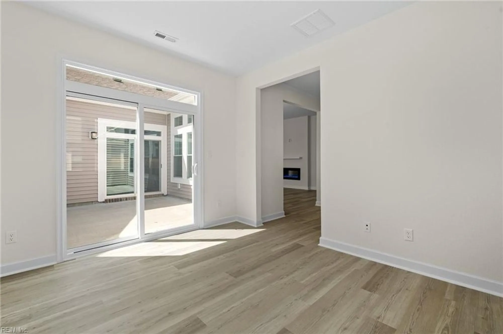 Property Slideshow image 5 of 46 | 1000 regal rd a, Suffolk, VA, 23434