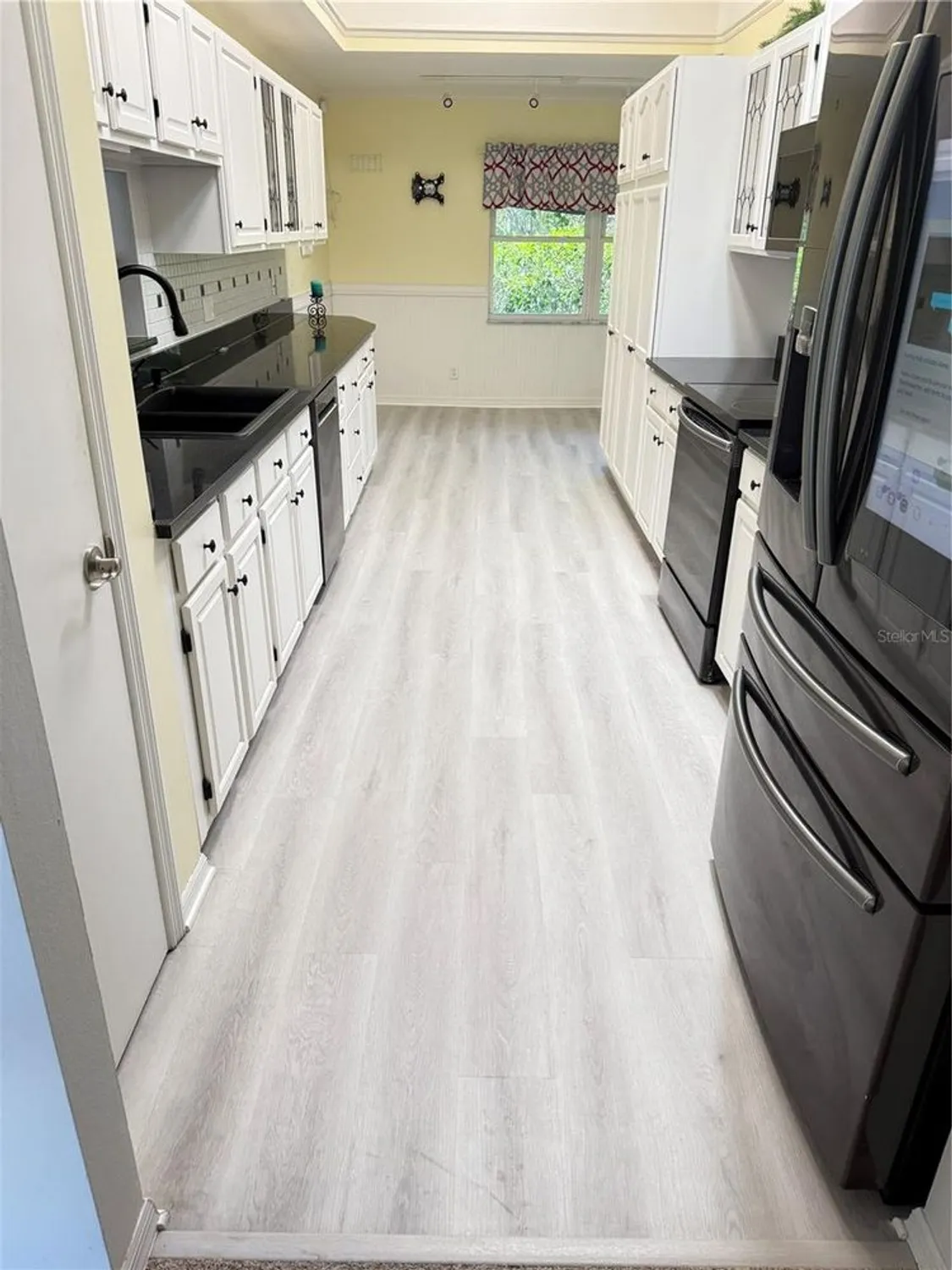 Property Slideshow image 13 of 90 | 6059 condor dr, Lakeland, FL, 33809