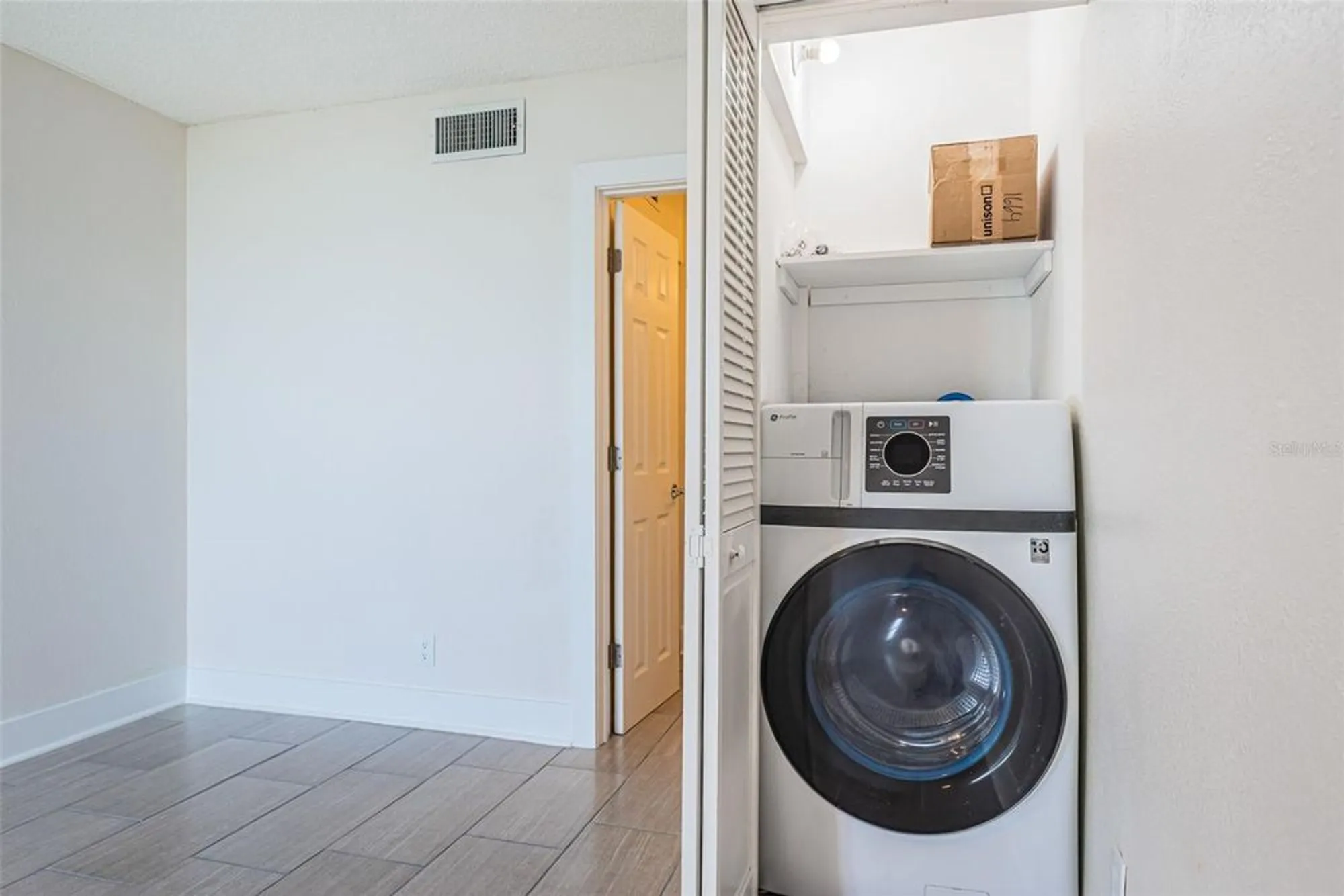 Property Slideshow image 23 of 63 | 6145 sun blvd apt 107, St Petersburg, FL, 33715