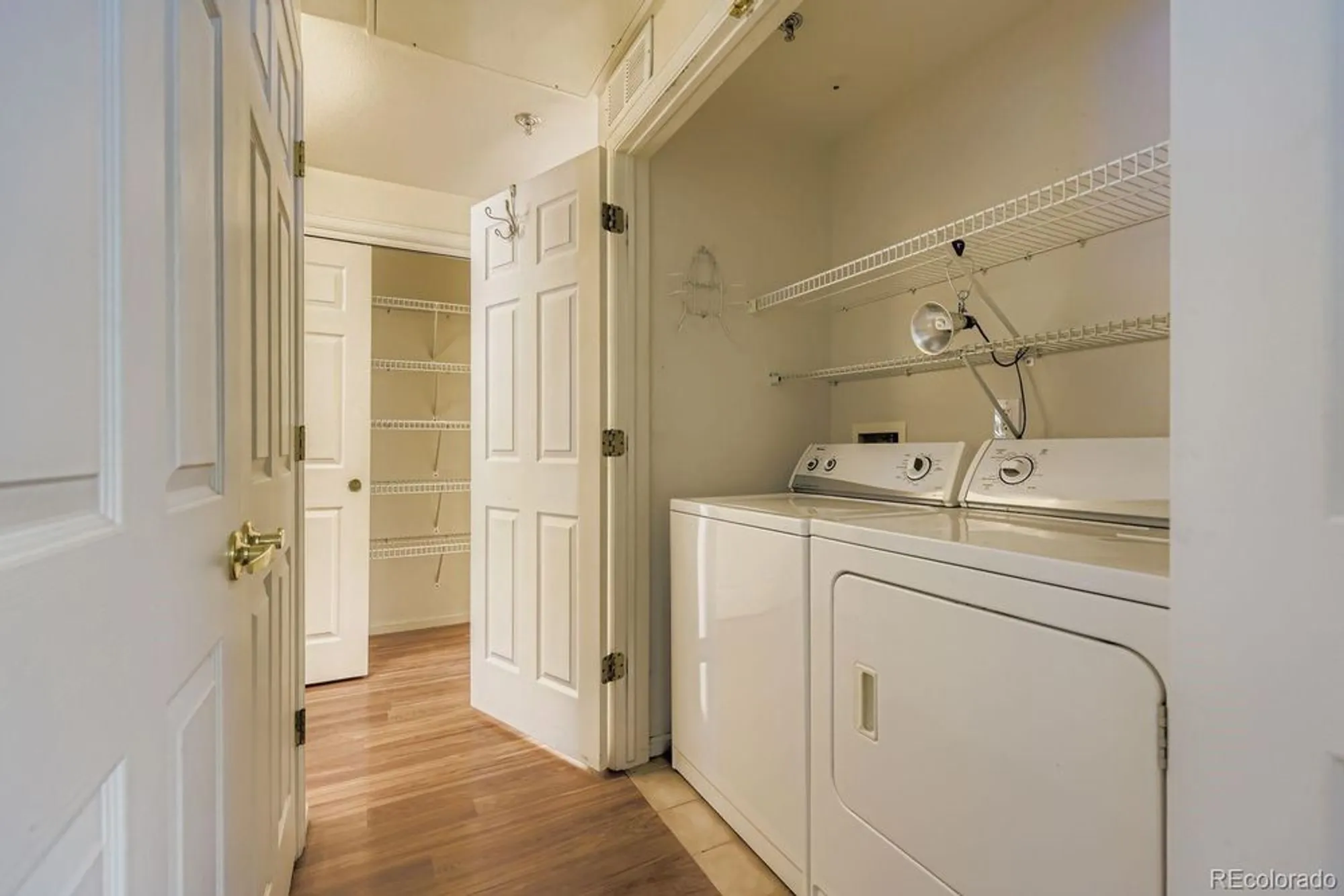 Property Slideshow image 8 of 13 | 2895 w riverwalk cir apt 114, Littleton, CO, 80123