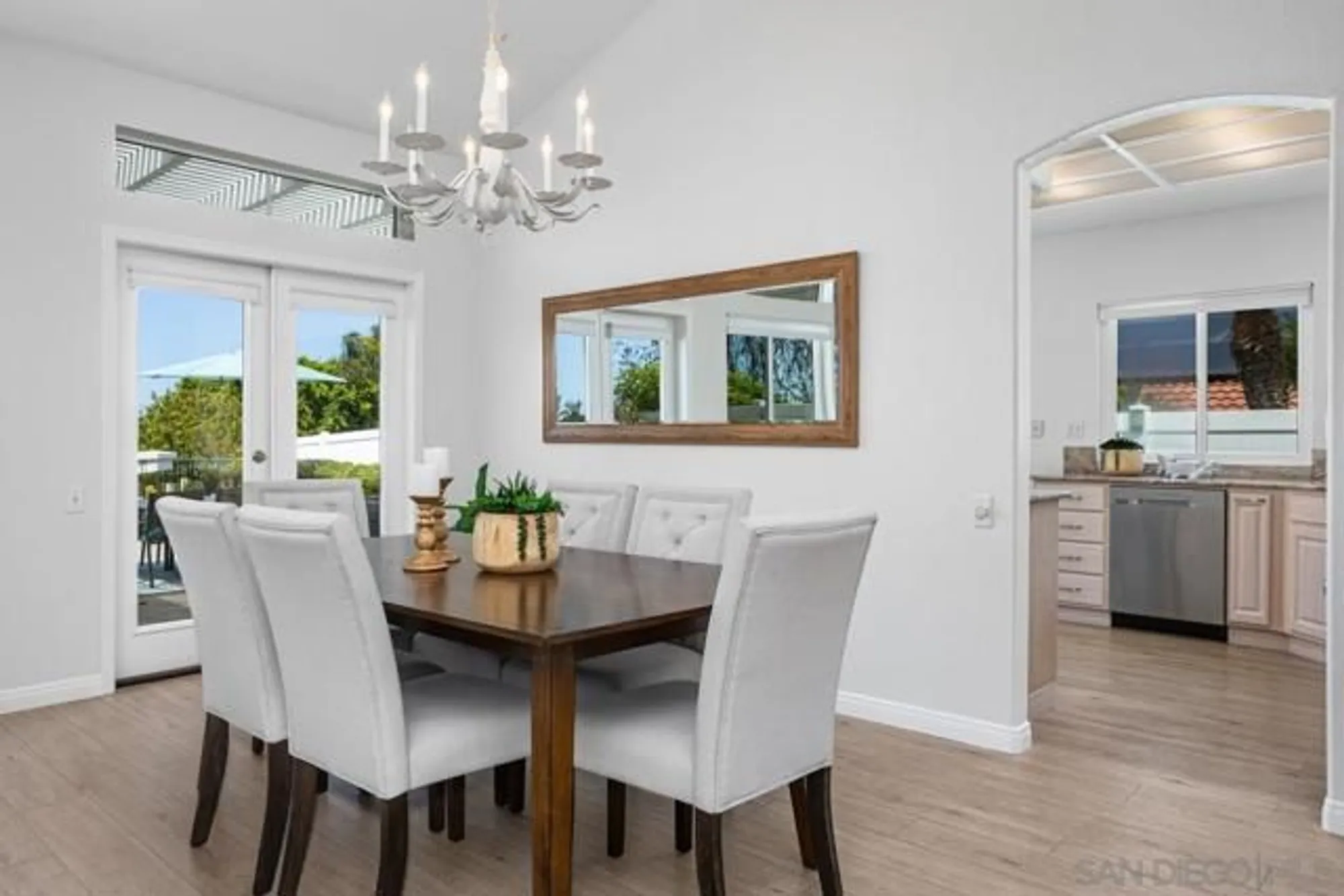 Property Slideshow image 13 of 45 | 3328 malta way, Oceanside, CA, 92056