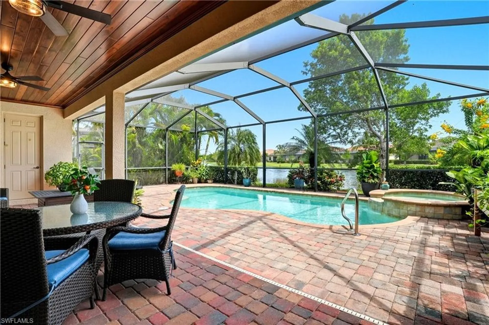 Property Slideshow image 27 of 50 | 28135 edenderry ct, Bonita Springs, FL, 34135