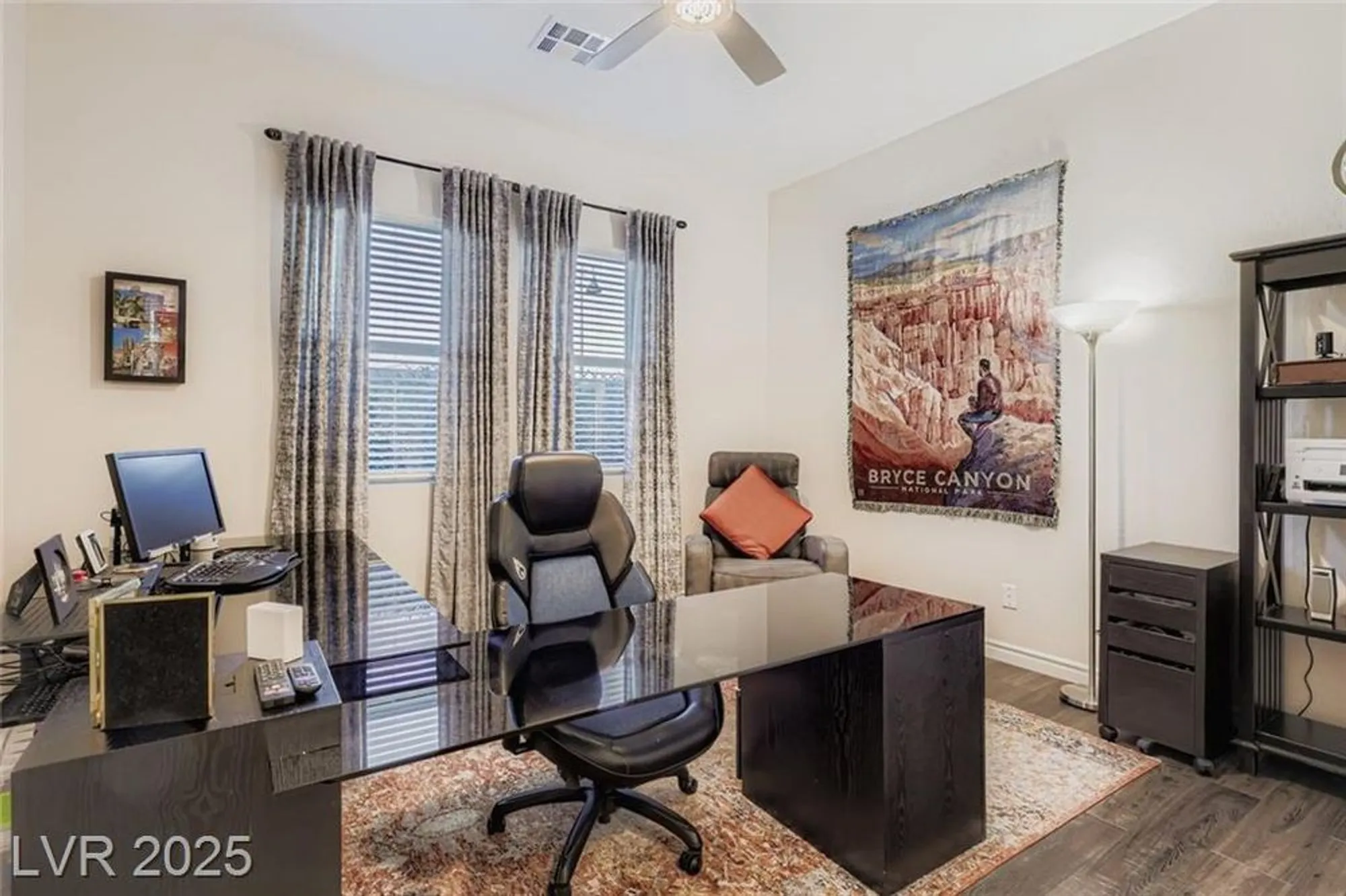 Property Slideshow image 14 of 58 | 316 gillespie glen ave, Henderson, NV, 89011