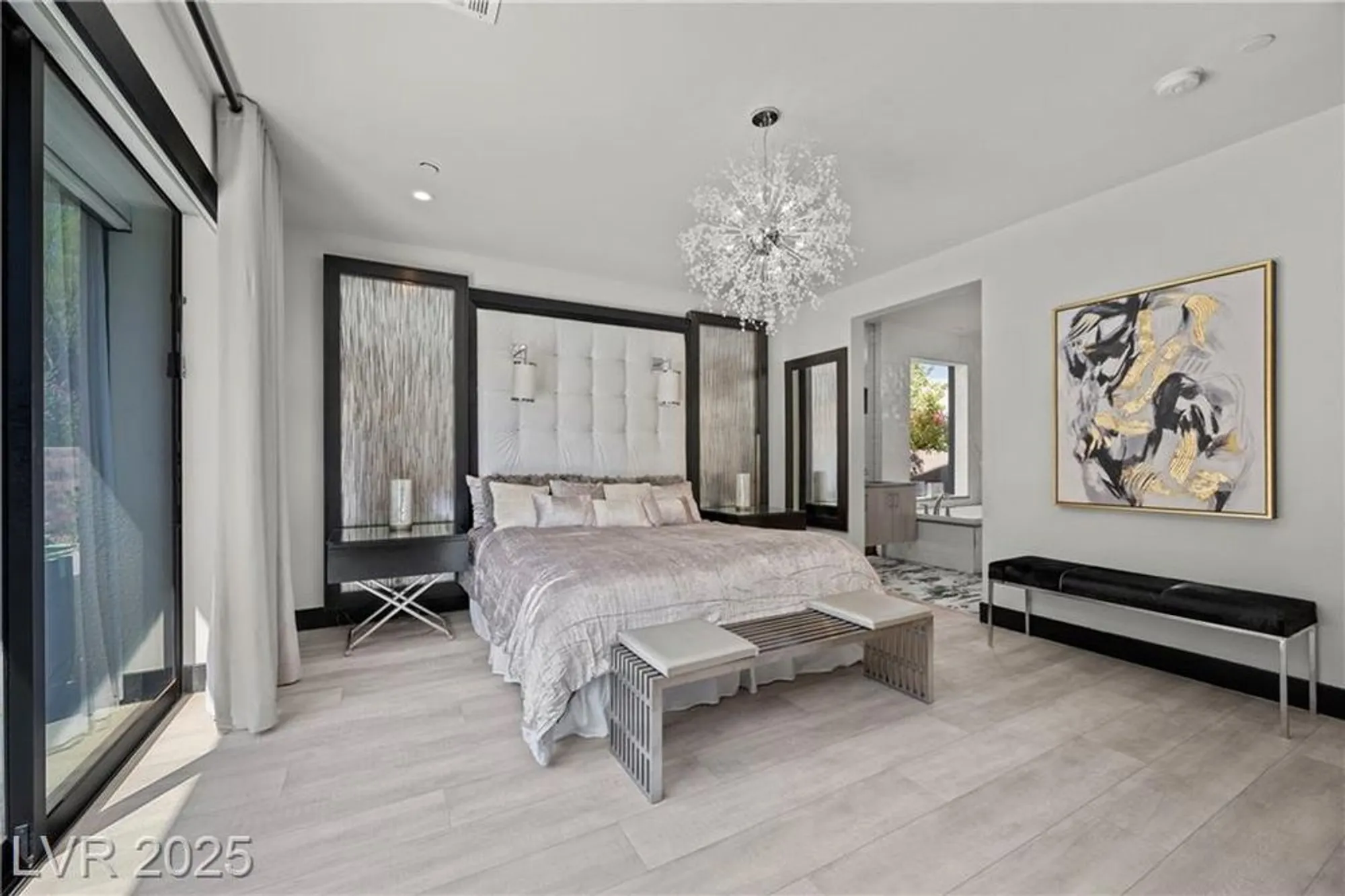 Property Slideshow image 32 of 99 | 5 highland cove ln, Henderson, NV, 89011