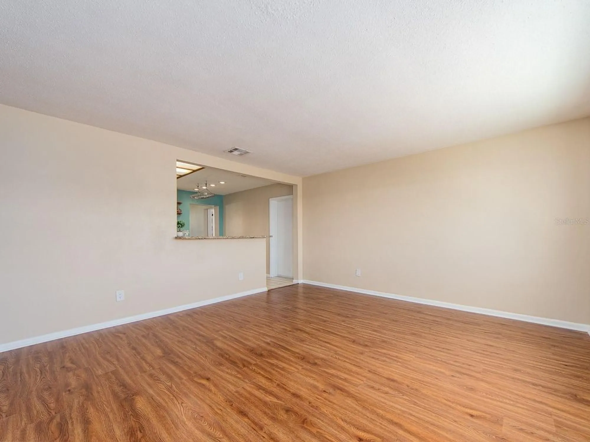 Property Slideshow image 6 of 30 | 9157 140th way, Seminole, FL, 33776