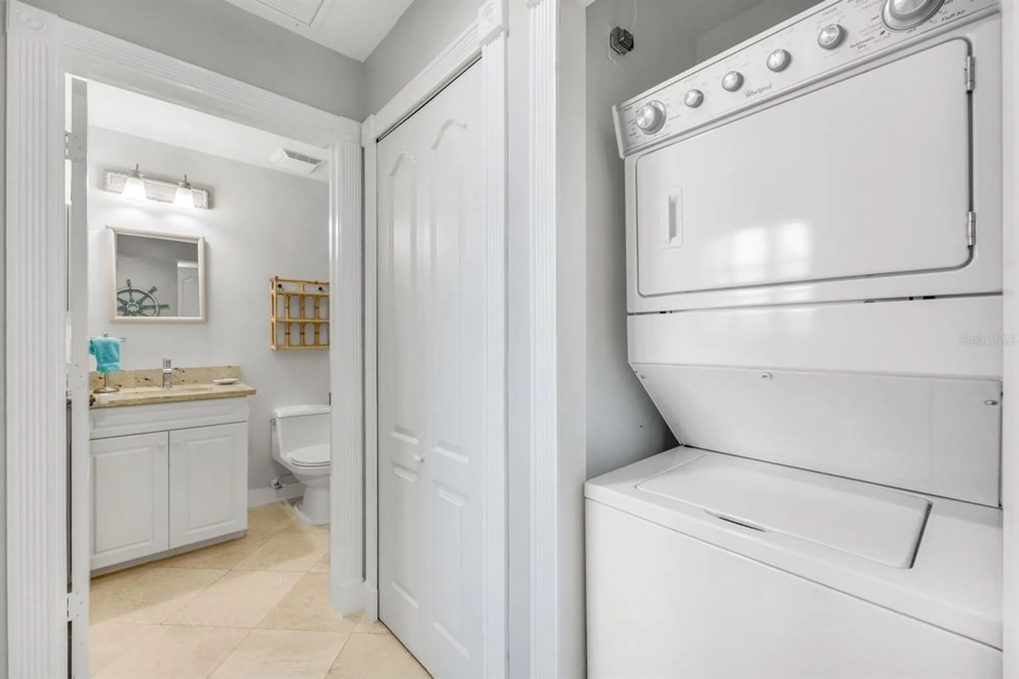 Property Slideshow image 21 of 40 | 2090 matecumbe key rd 1404, Punta Gorda, FL, 33955