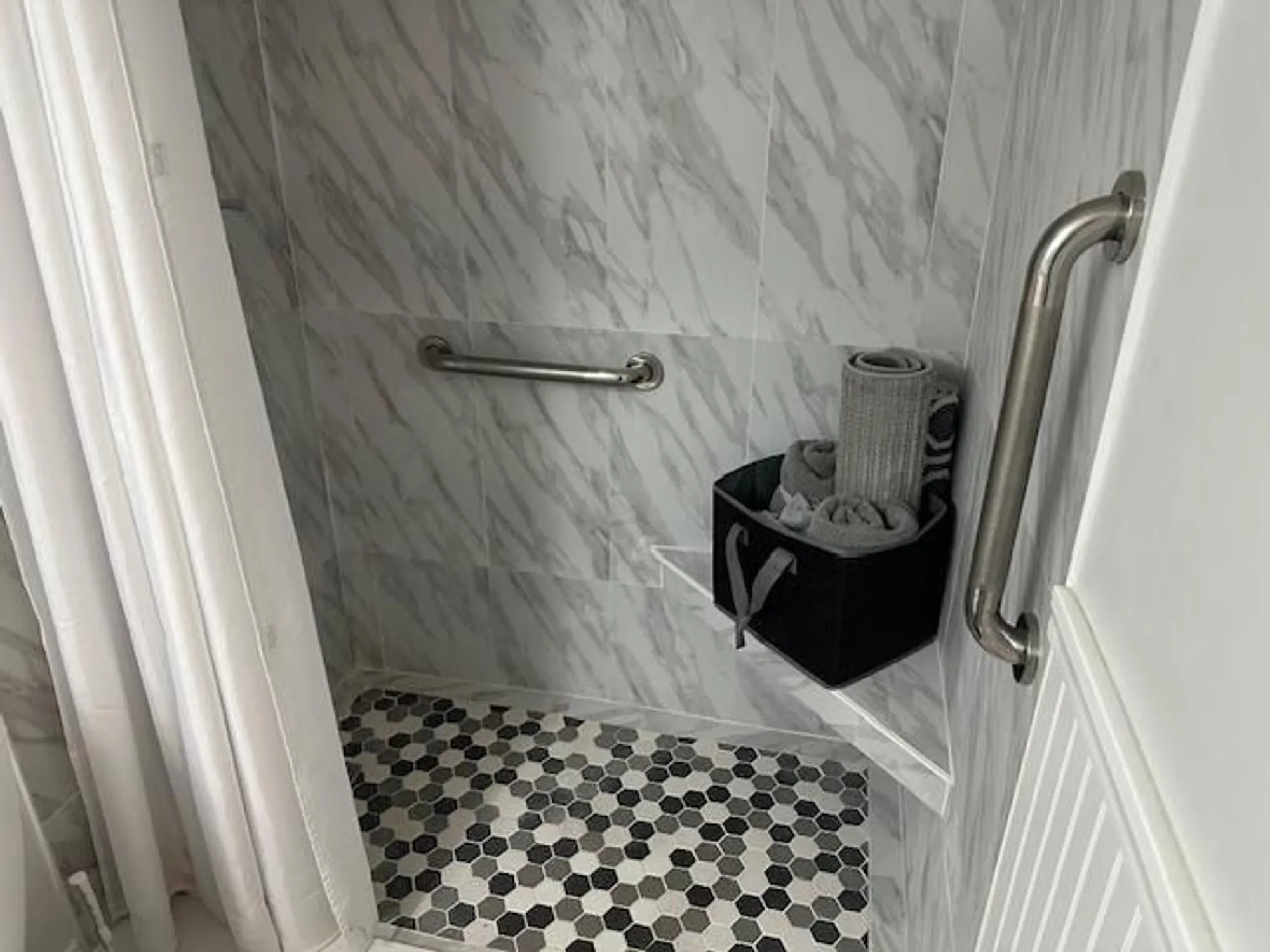 Property Slideshow image 17 of 35 | 7410 nw 1st st 207, Margate, FL, 33063