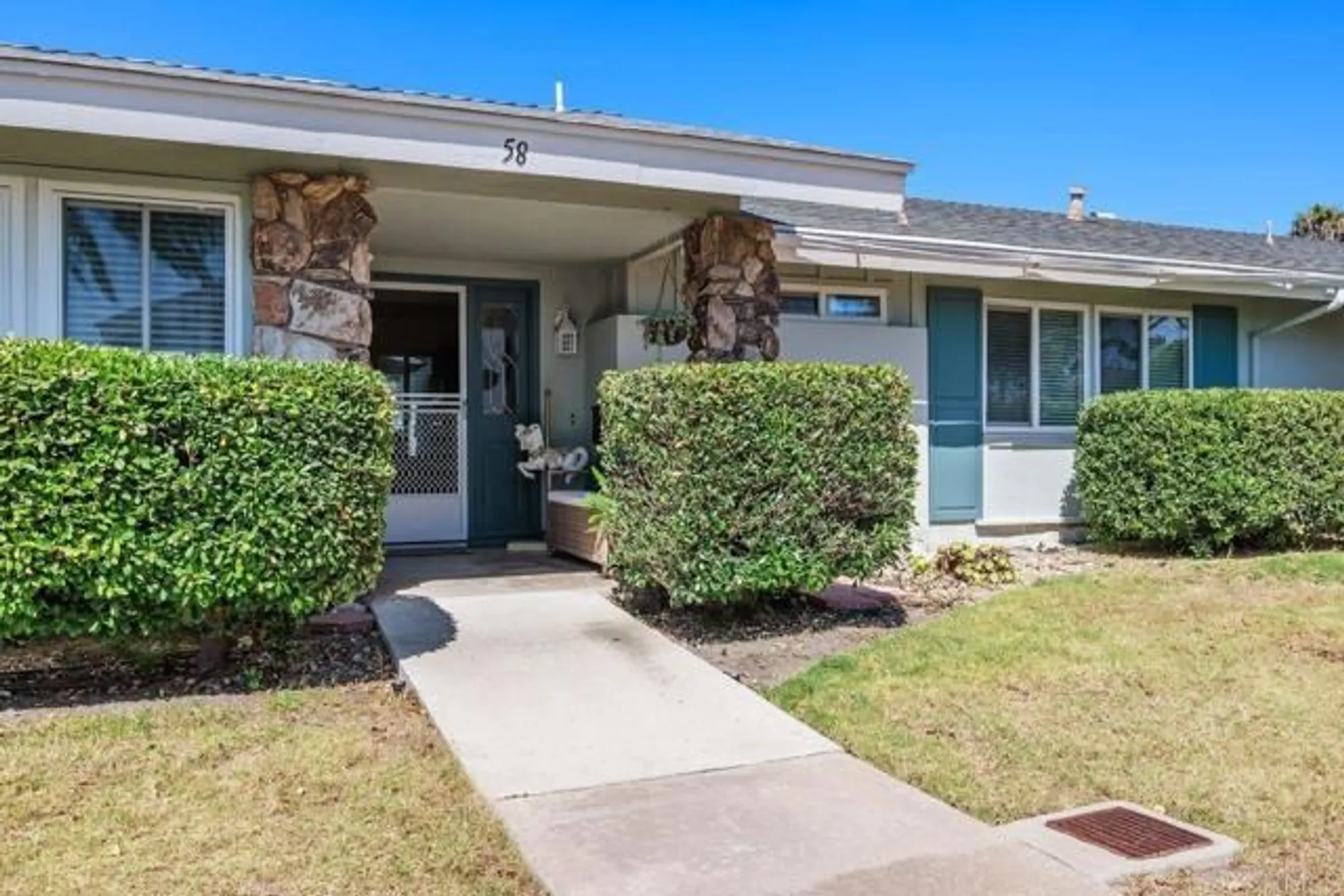Property Slideshow image 1 of 49 | 3685 vista campana 58, Oceanside, CA, 92057