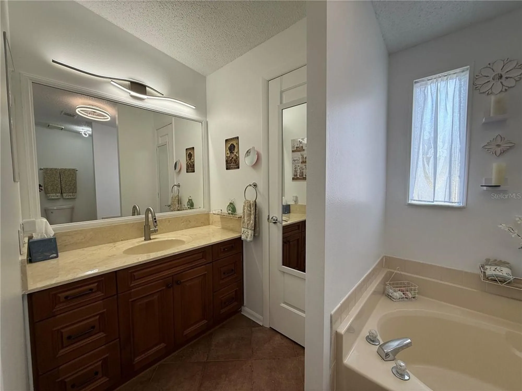 Property Slideshow image 24 of 38 | 1612 cog hill dr, Lady Lake, FL, 32159