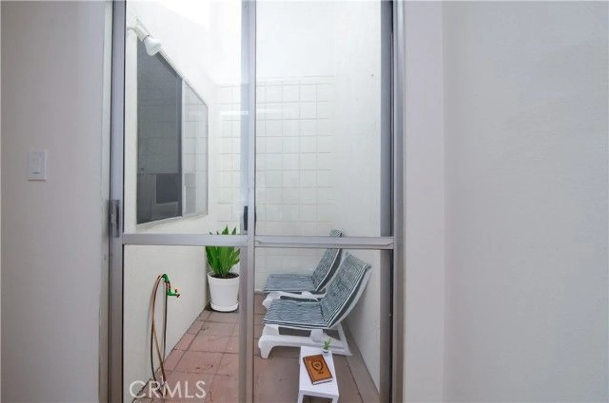 Property Slideshow image 10 of 44 | 26701 oak branch cir, Newhall, CA, 91321