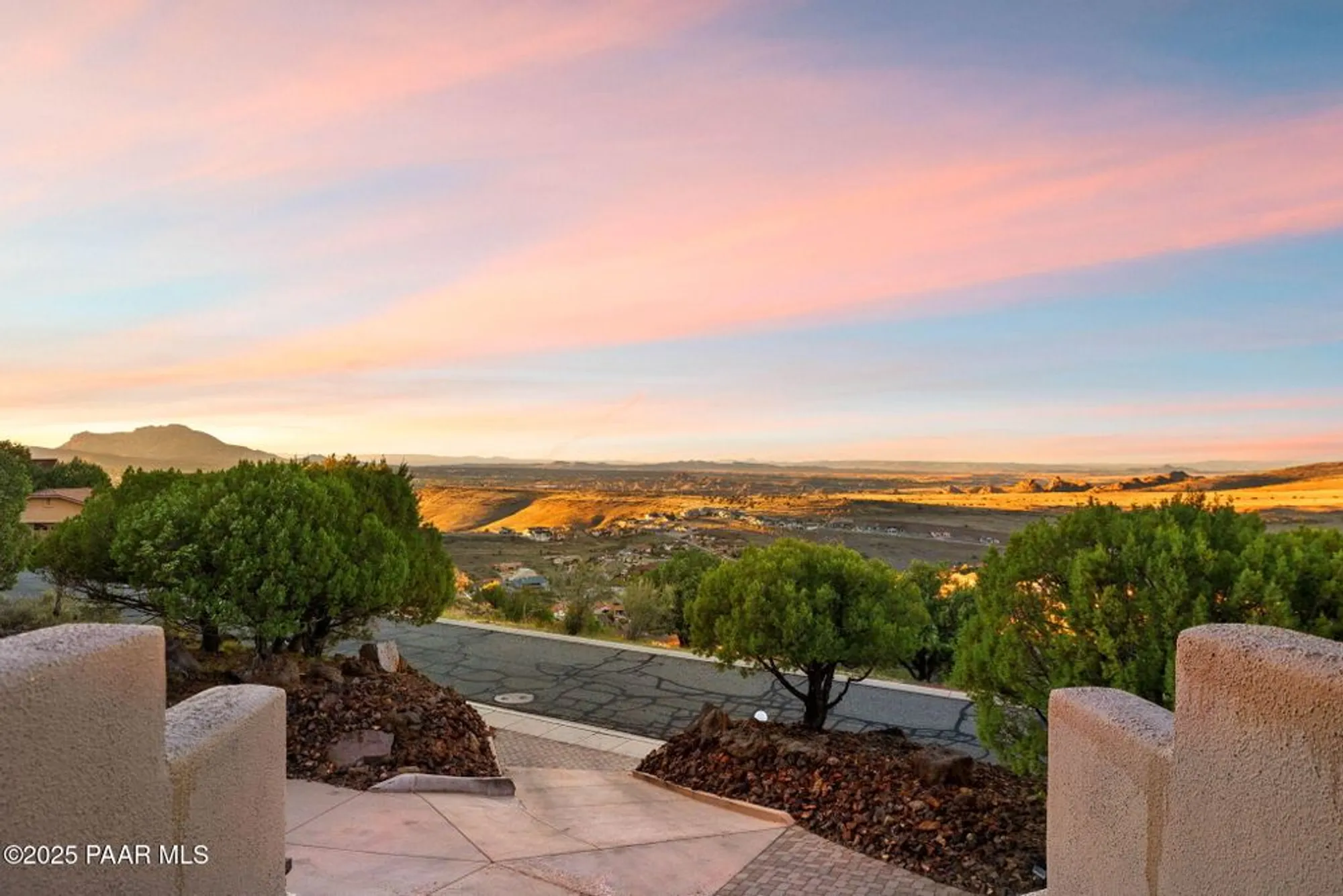 Property Slideshow image 6 of 46 | 1047 yavapai hills dr, Prescott, AZ, 86301