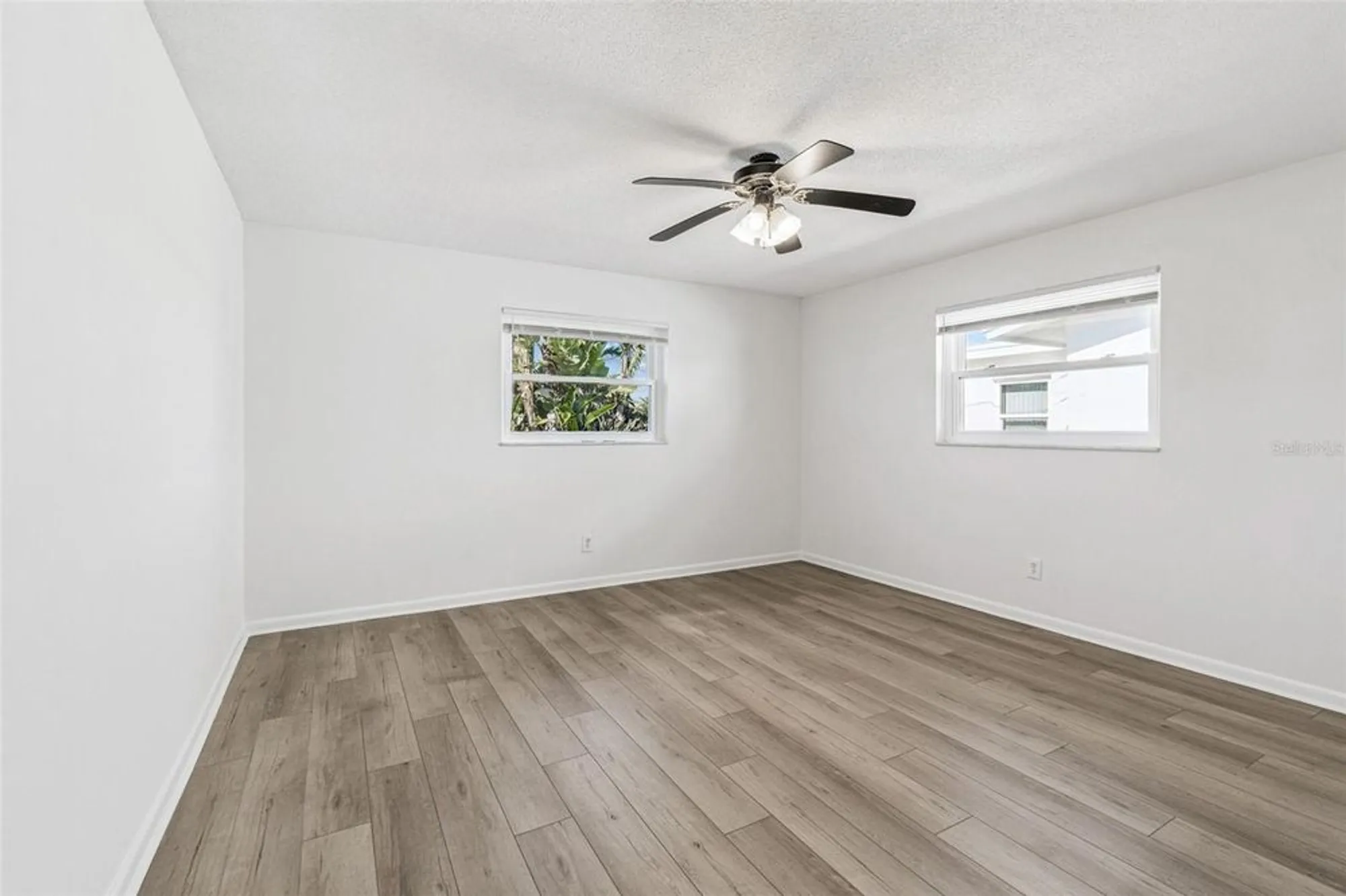 Property Slideshow image 22 of 42 | 9500 mainlands blvd w # 1-a, Pinellas Park, FL, 33782