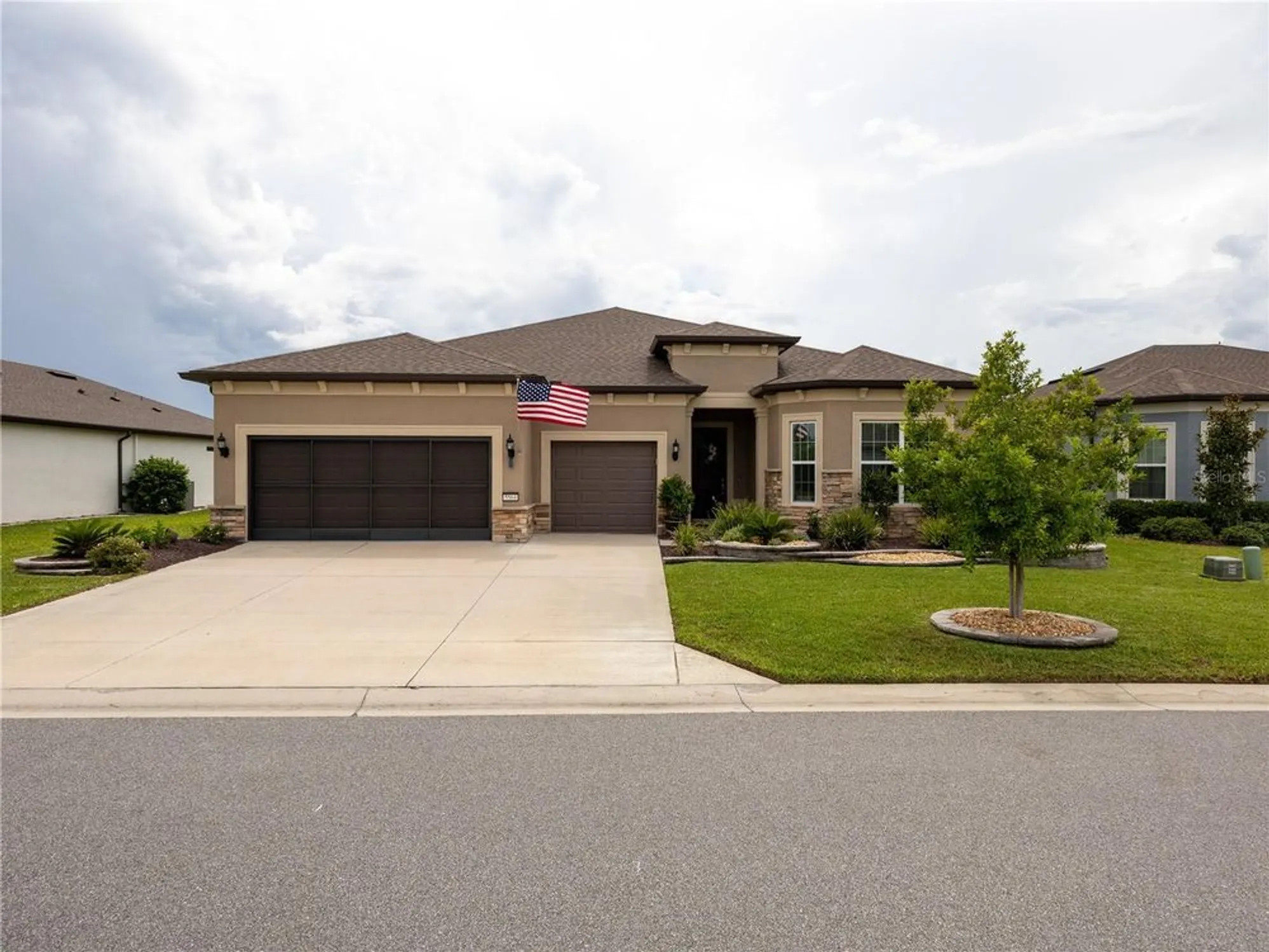 Property Slideshow image 2 of 66 | 5564 sw 90th ave, Ocala, FL, 34481