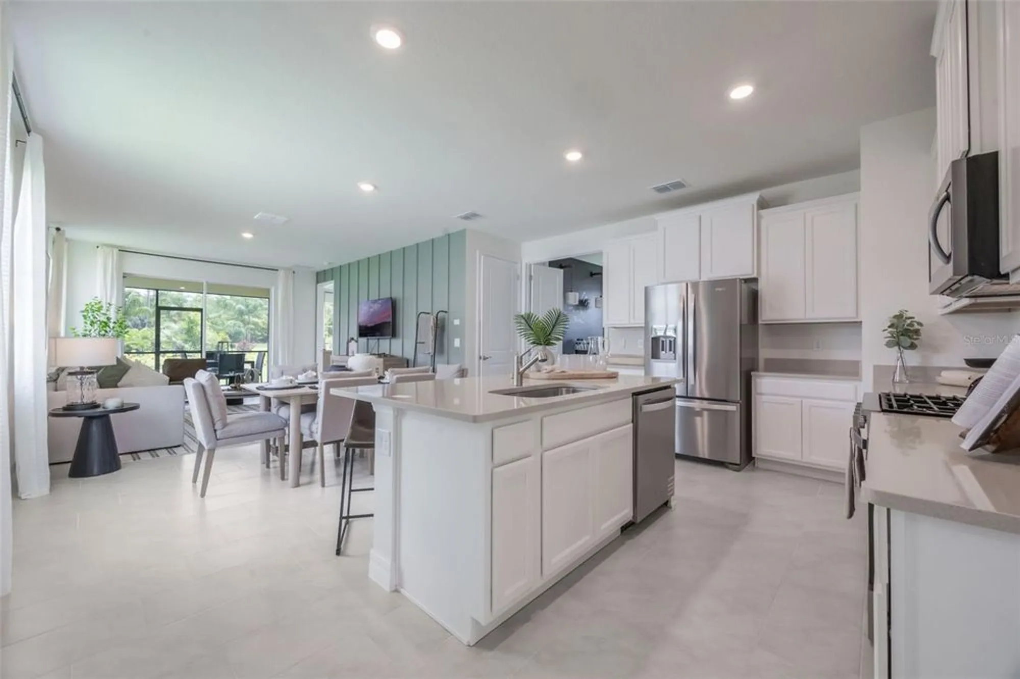 Property Slideshow image 8 of 37 | 3973 kennebunk loop, Mount Dora, FL, 32757