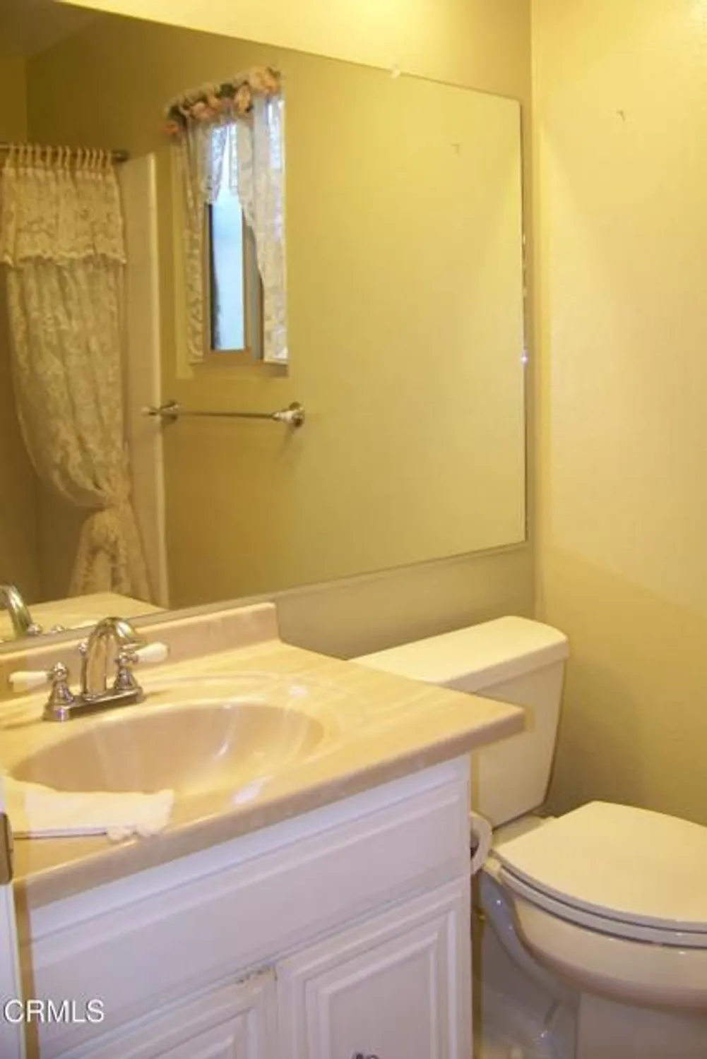 Property Slideshow image 25 of 32 | 40036 village 40, Camarillo, CA, 93012