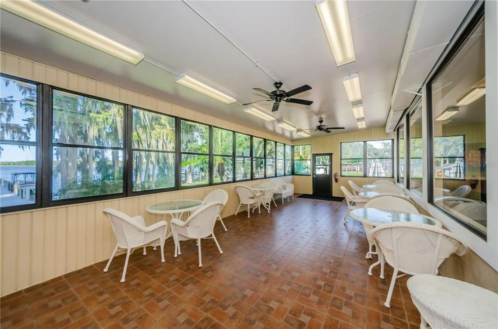 Property Slideshow image 91 of 100 | 3420 stonehaven ct d, Palm Harbor, FL, 34684