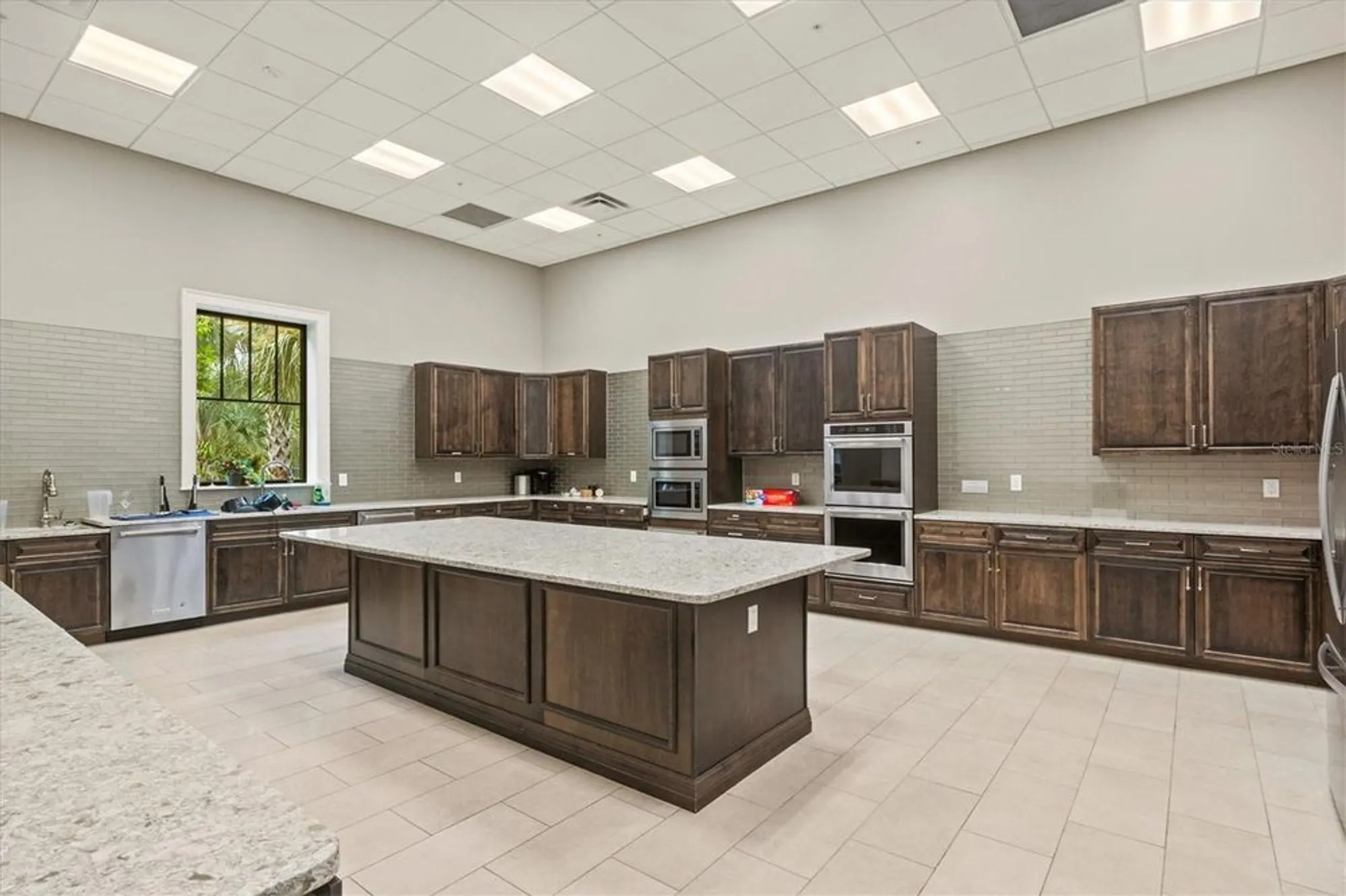 Property Slideshow image 57 of 80 | 16710 ellsworth ave, Bradenton, FL, 34202
