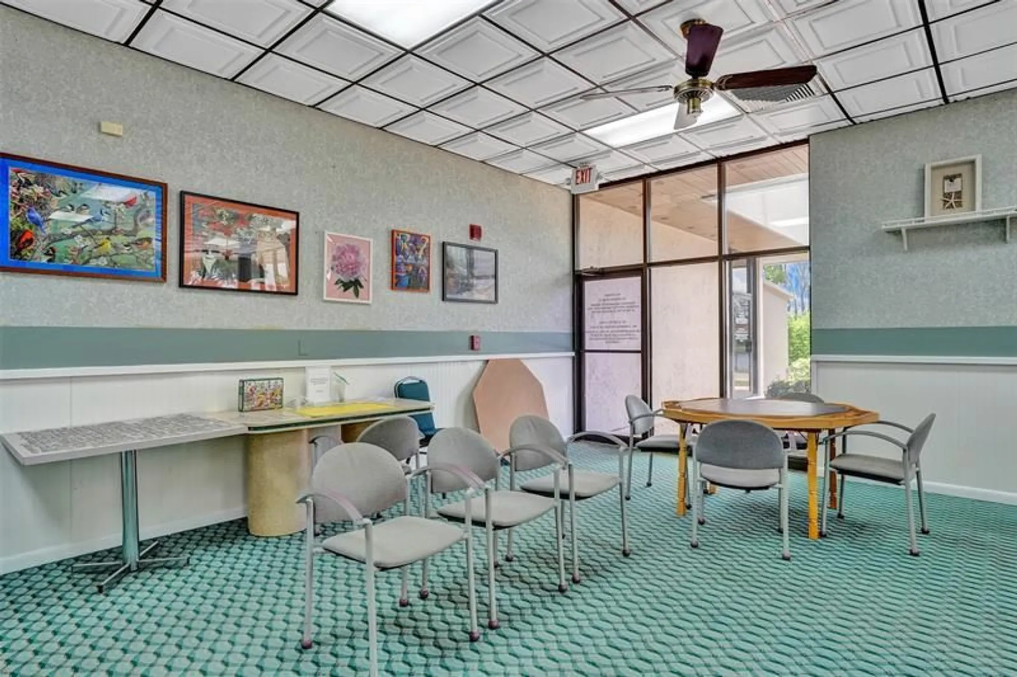 Property Slideshow image 36 of 48 | 1101 colony point cir 403, Pembroke Pines, FL, 33026