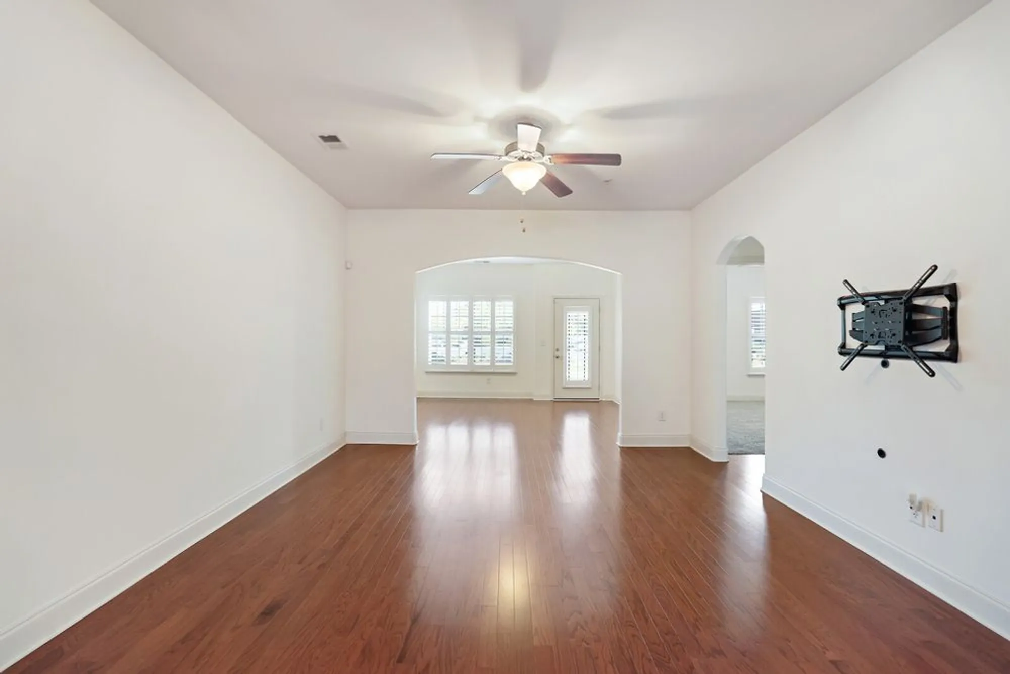 Property Slideshow image 12 of 45 | 304 thesing ct pvt, Nolensville, TN, 37135