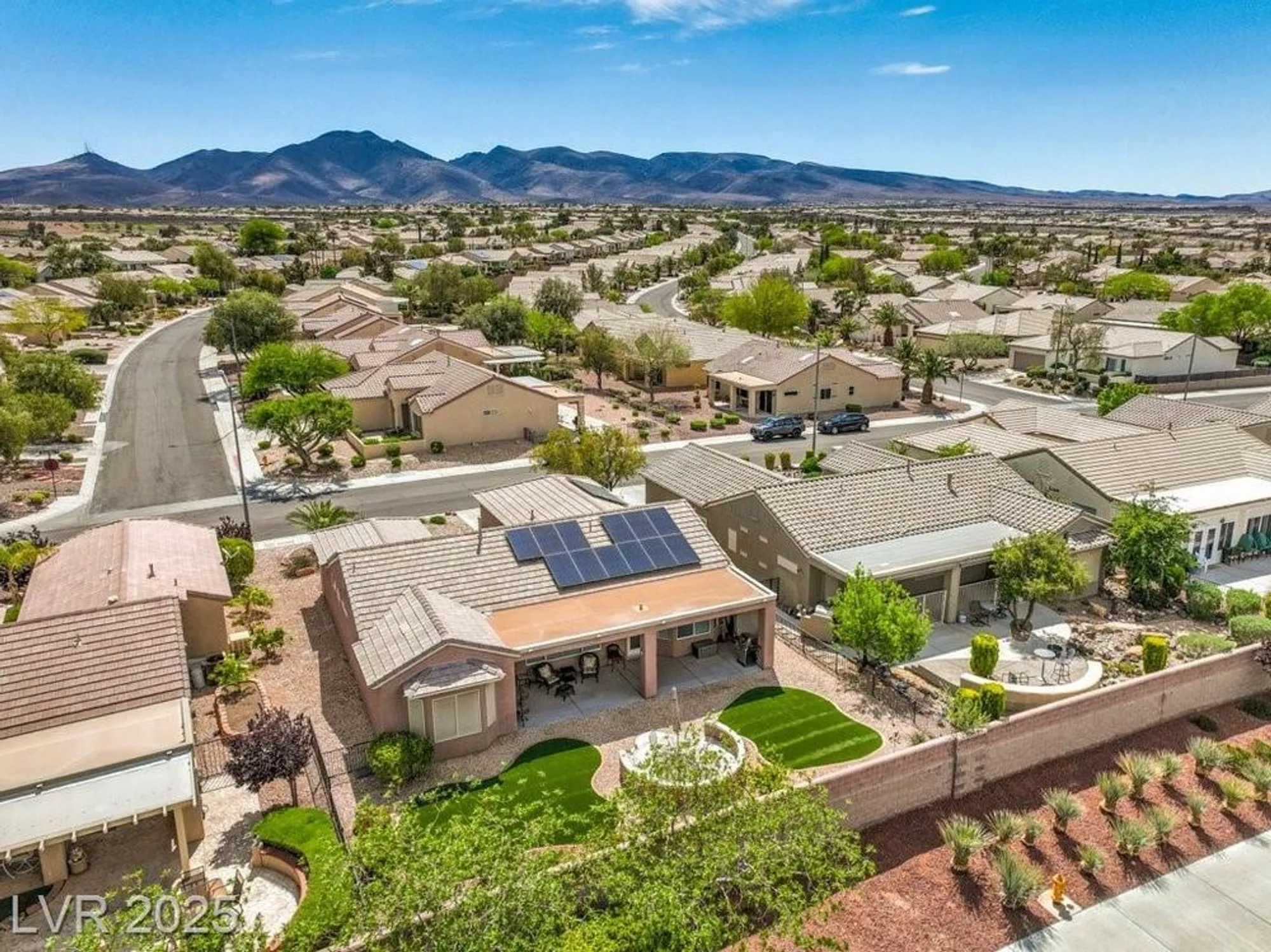 Property Slideshow image 56 of 72 | 2095 colvin run dr, Henderson, NV, 89052