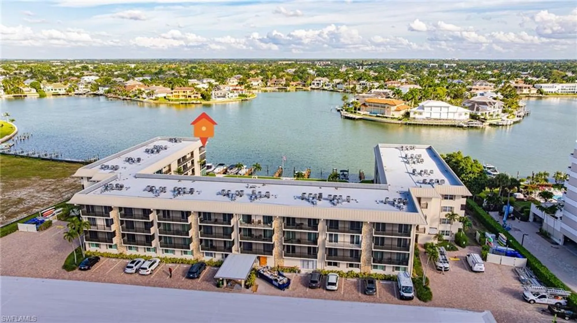 Property Slideshow image 43 of 49 | 3200 gulf shore blvd 401, Naples, FL, 34103